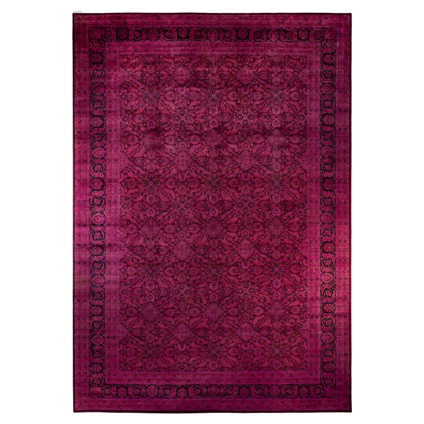 Contemporary Fine Vibrance Hand Knotted Wool Purple Area Rug im Angebot