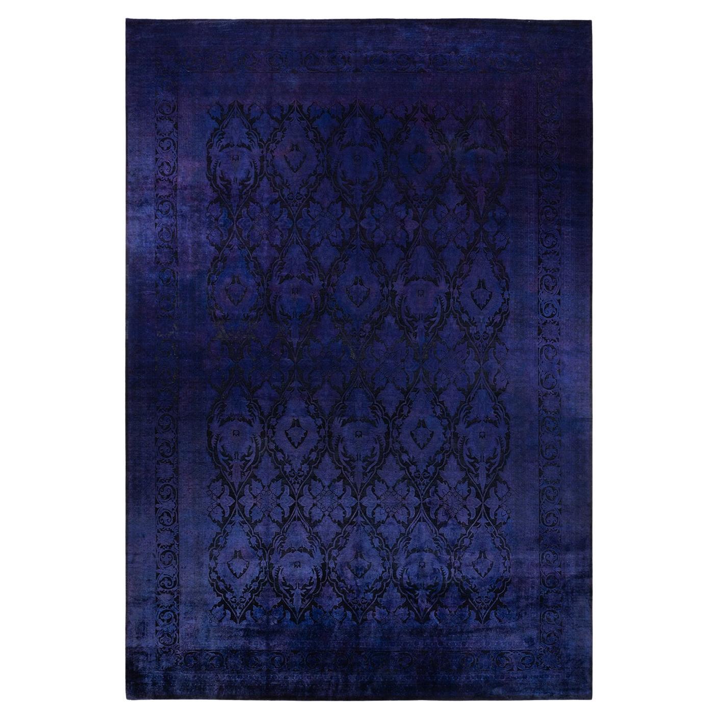 Contemporary Fine Vibrance Hand Knotted Wool Purple Area Rug im Angebot