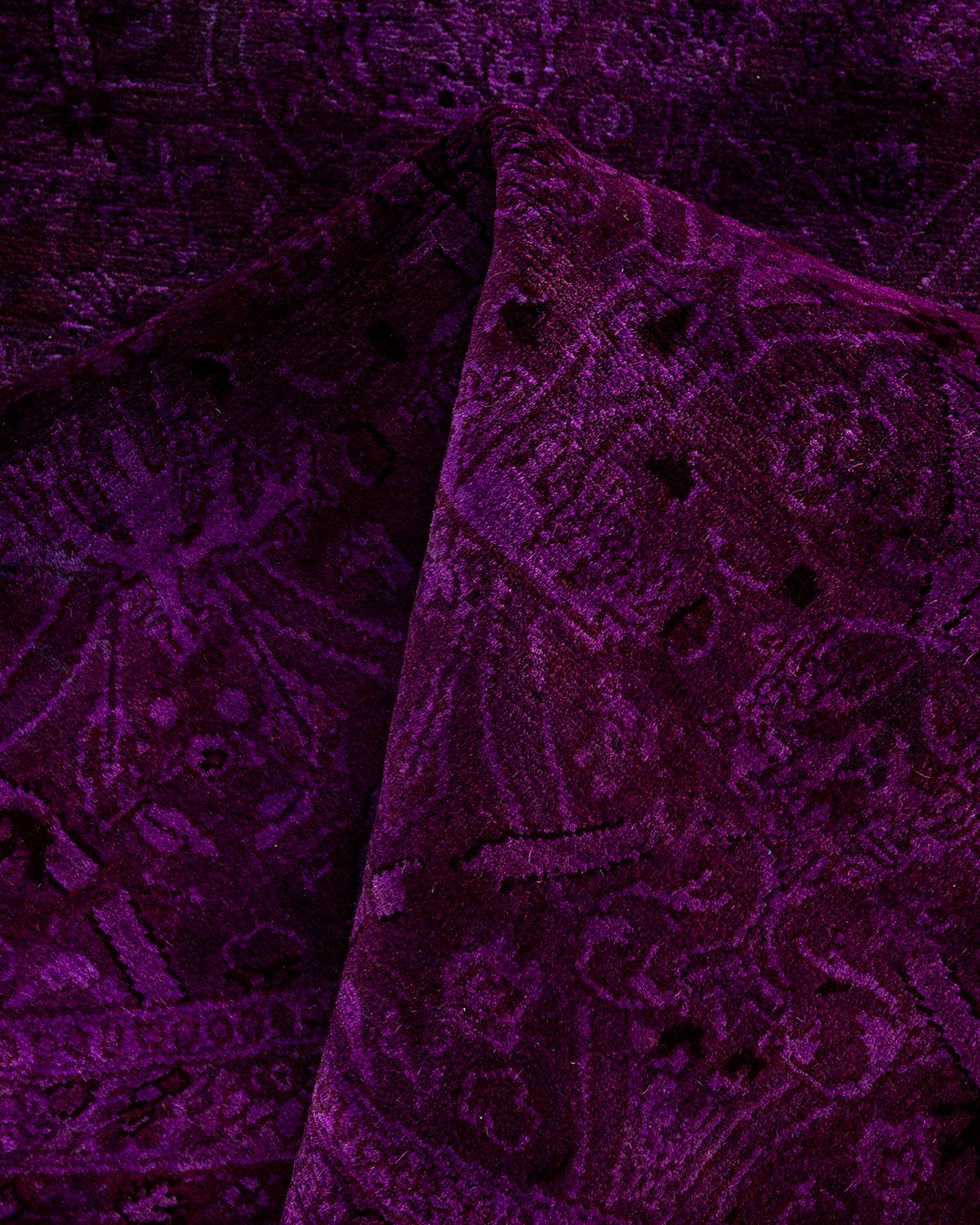 Contemporary Fine Vibrance Hand Knotted Wool Purple Round Area Rug For Sale 3