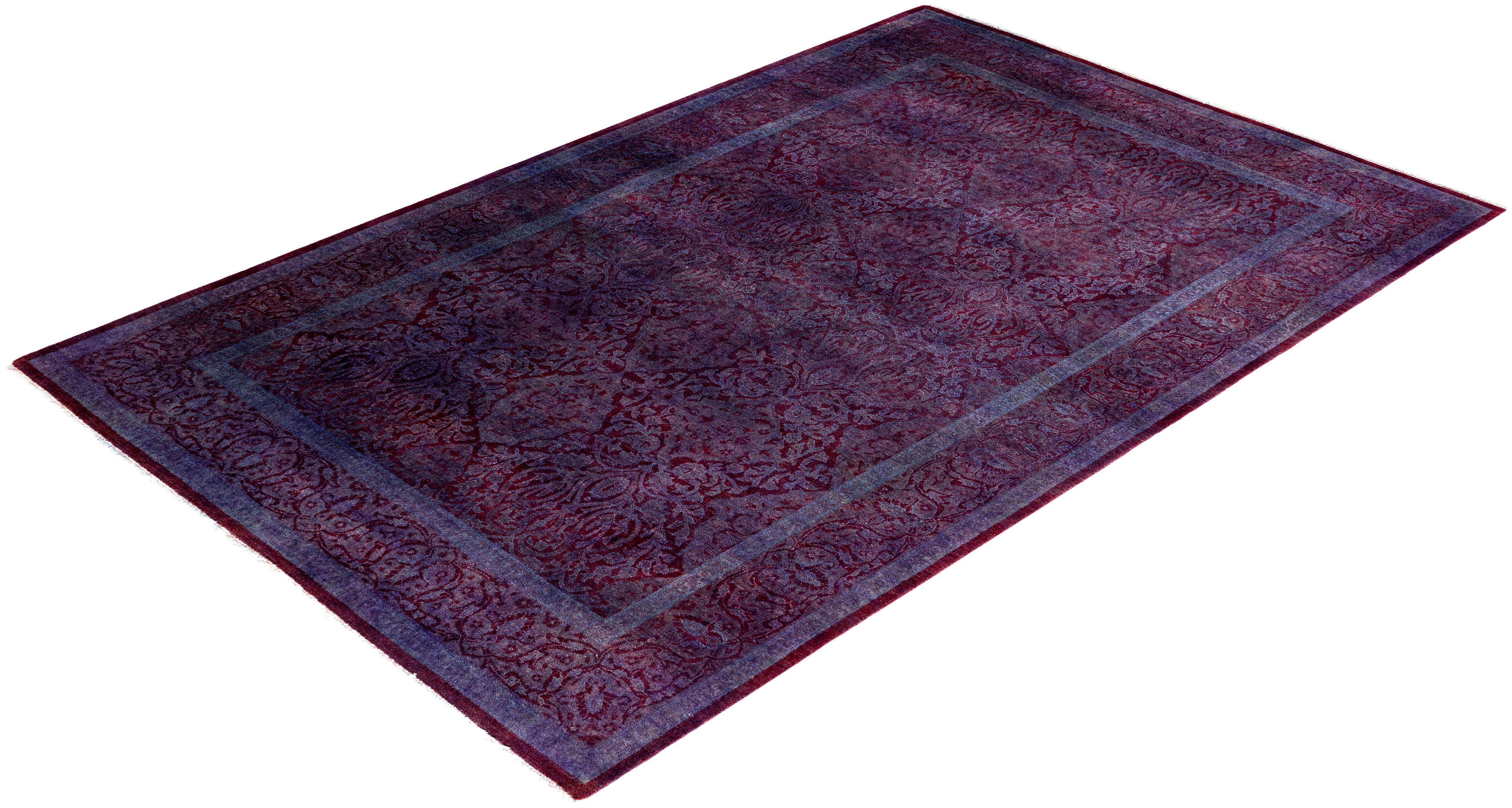 Contemporary Fine Vibrance Hand Knotted Wool Purple Area Rug im Angebot 2