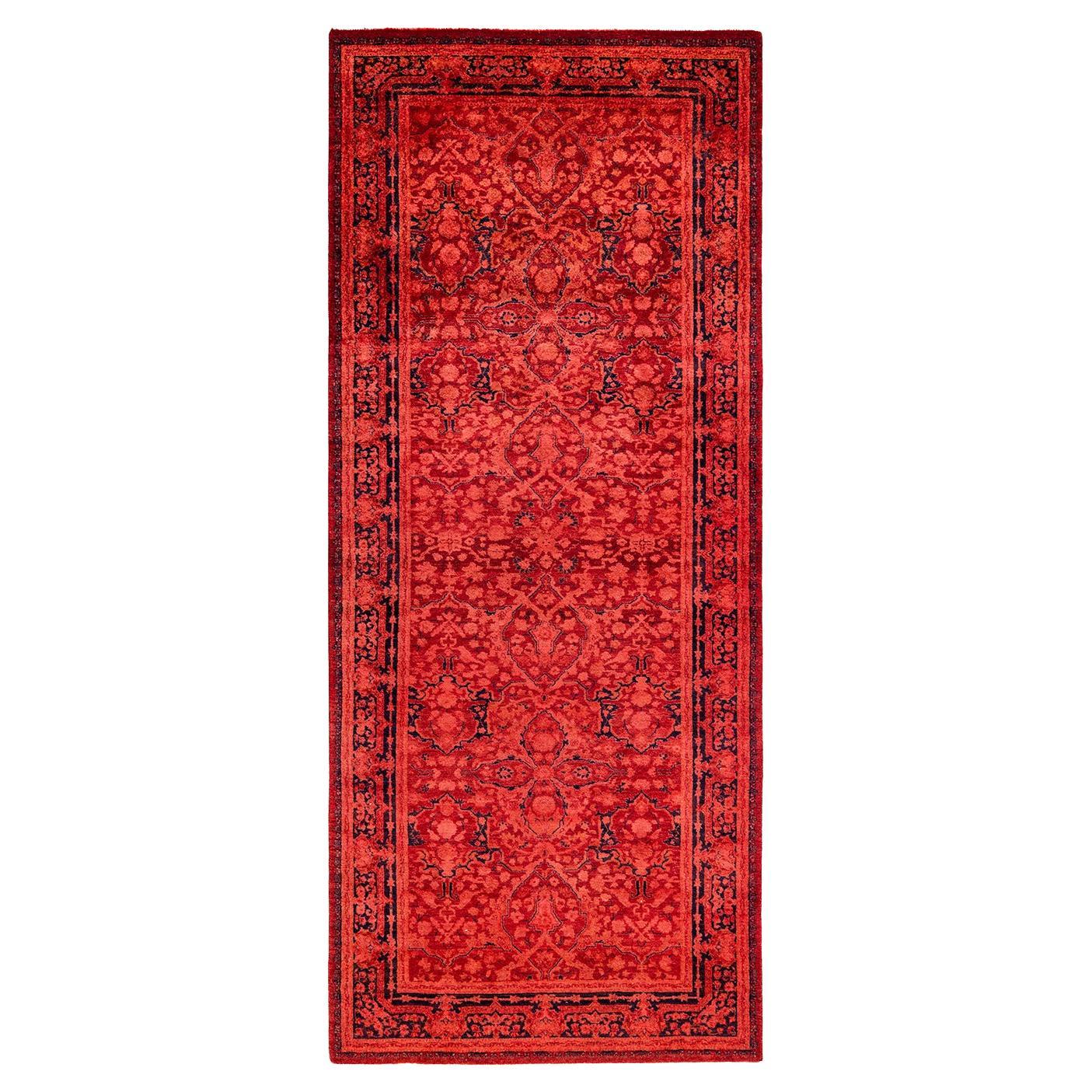 Contemporary Fine Vibrance Handgeknüpfter Läufer aus roter Wolle  im Angebot