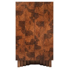 Contemporary FIRA Barschrank aus amerikanischem Nussbaum und Wurzelholzfurnier