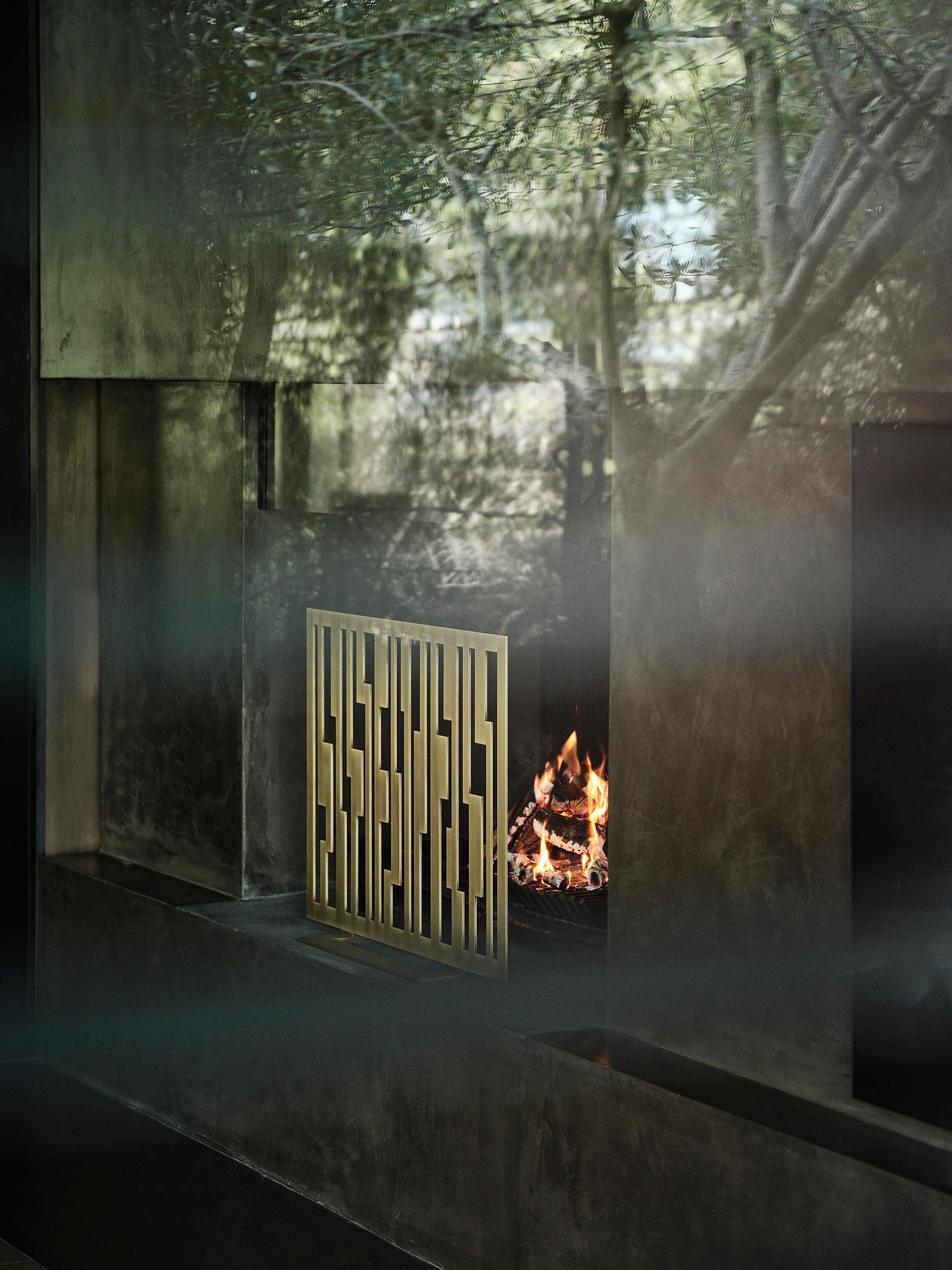 Contemporary Fireplace Screen 