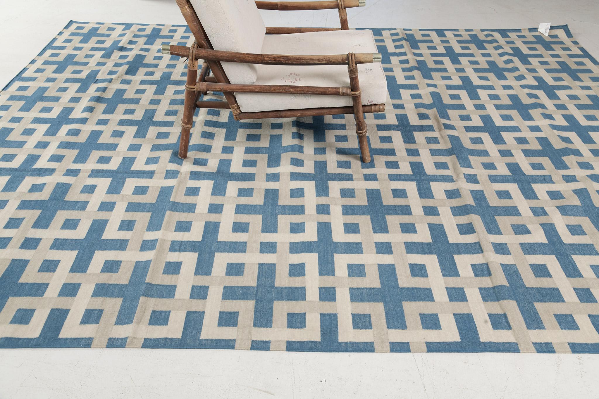 Hand-Knotted Contemporary Flat-Weave Rug Cielo Collection Estera Peacock For Sale