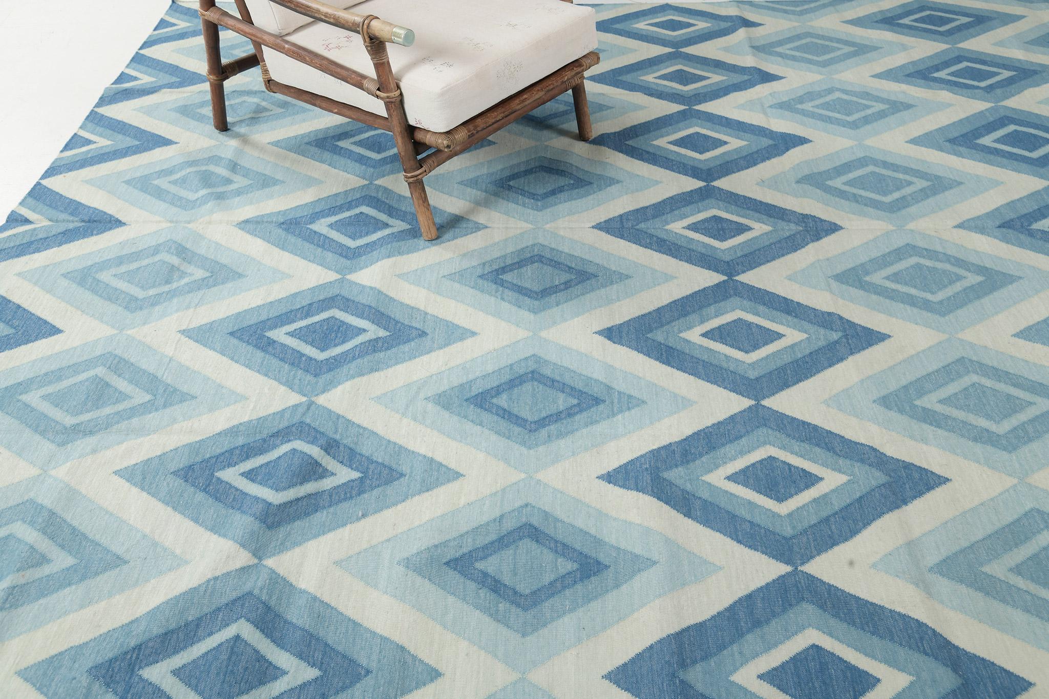 Hand-Knotted Contemporary Flat-Weave Rug Cielo Collection Permata Turquoise For Sale