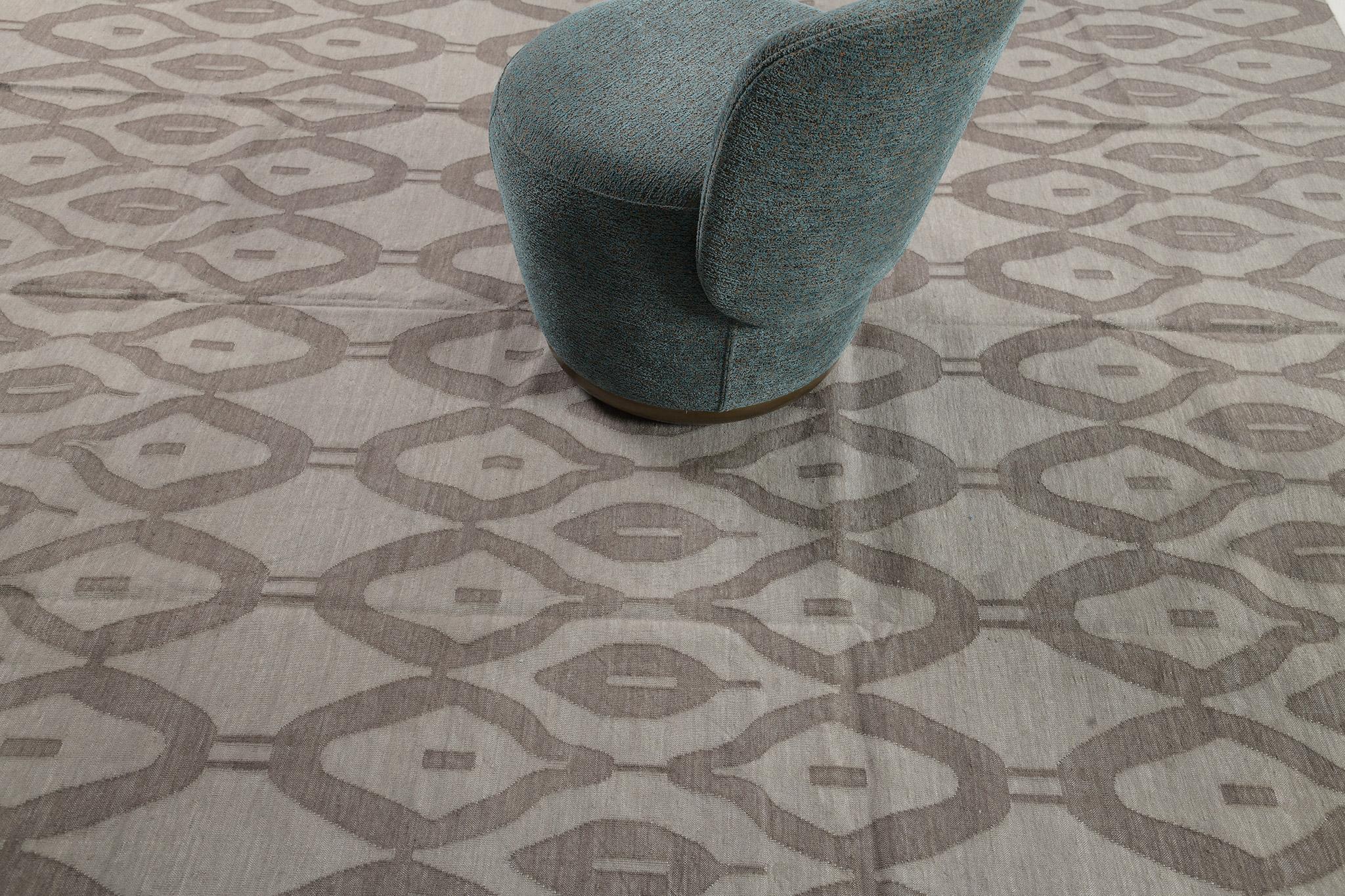 Wool Contemporary Flat-Weave Rug Cielo Collection Zag Mocha For Sale