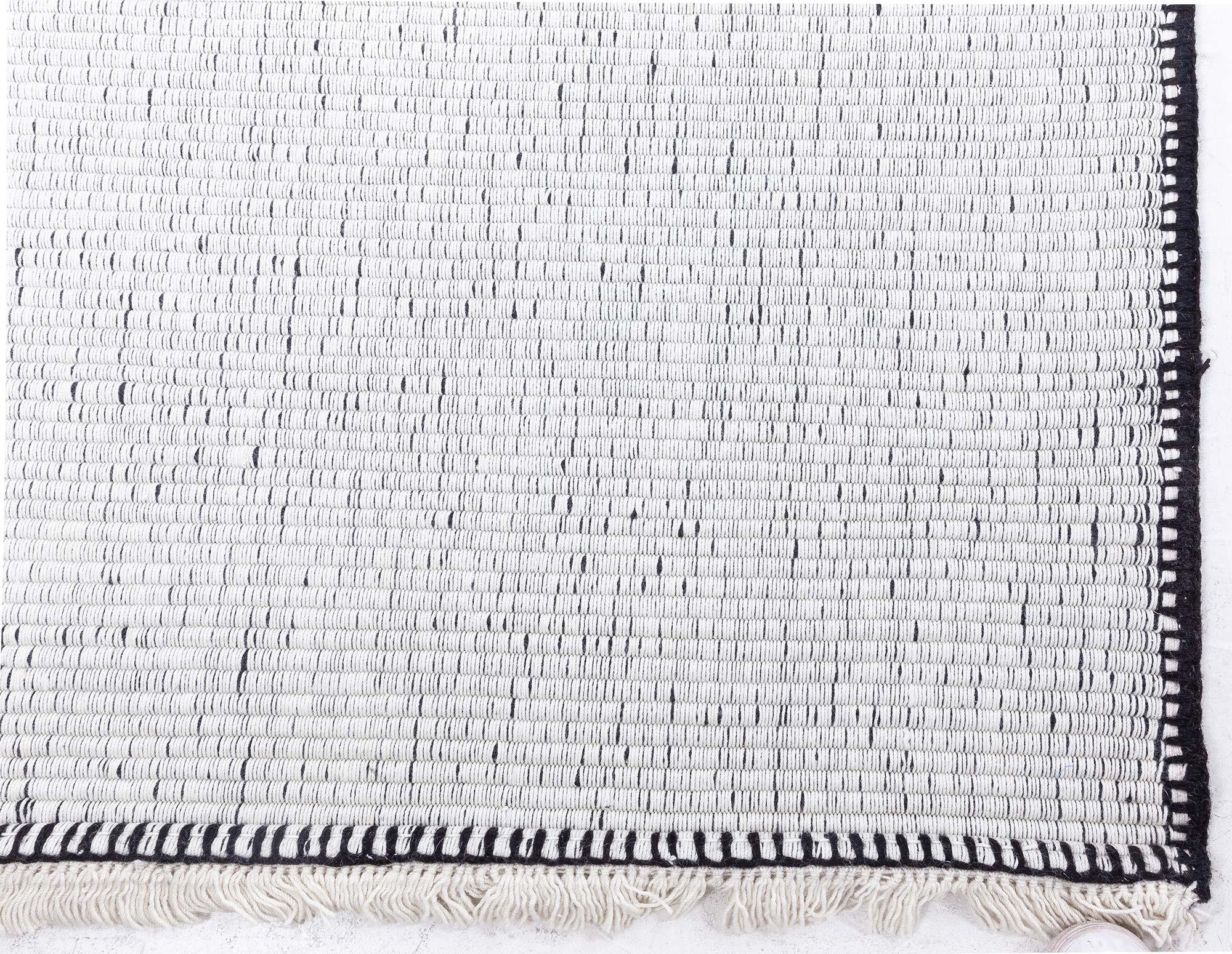 Moderno Tappeto solido a trama piatta Contemporary di Doris Leslie Blau in vendita