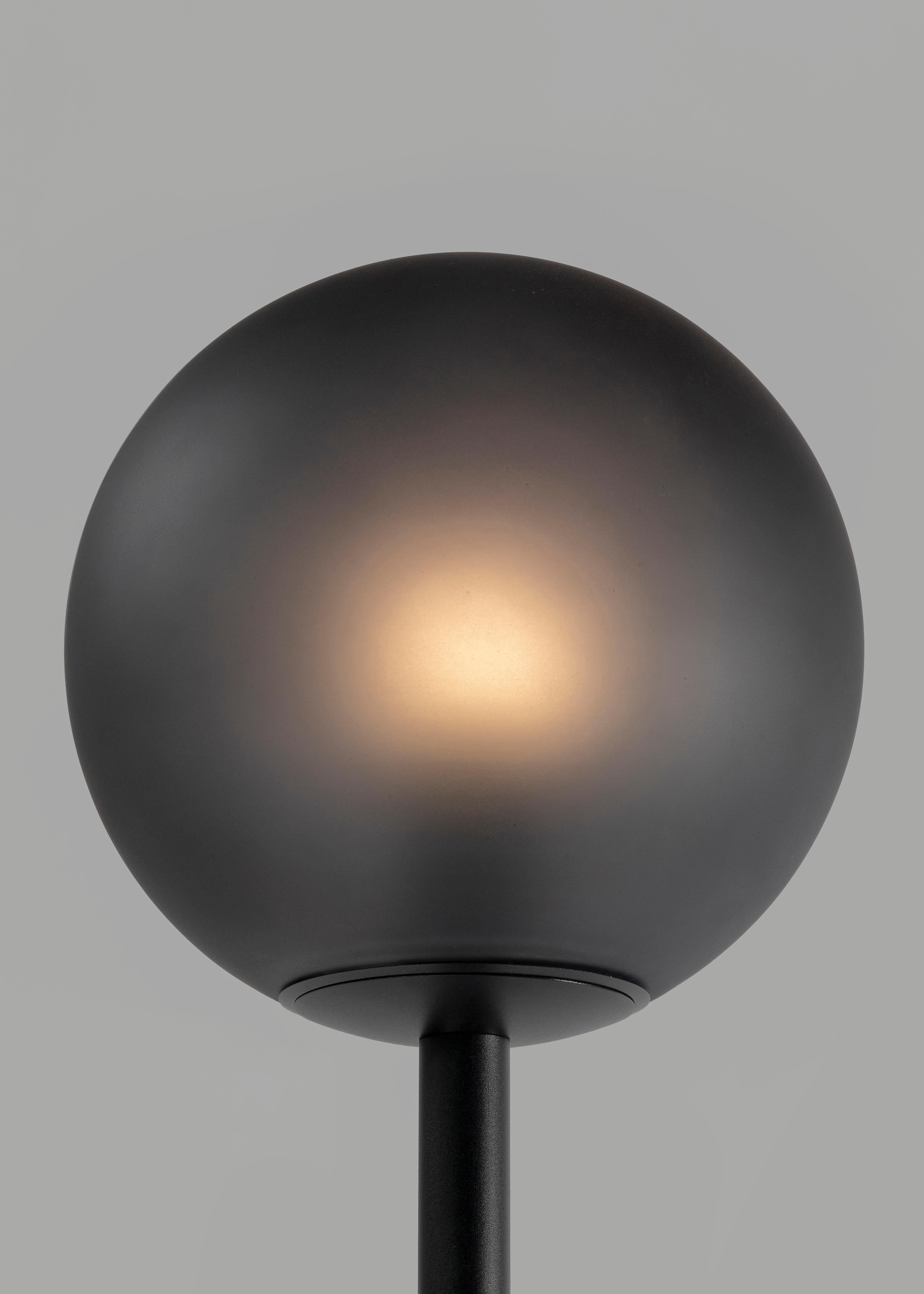 Contemporary Floor Lamp '8' in Black Terrazzo In New Condition For Sale In Paris, FR