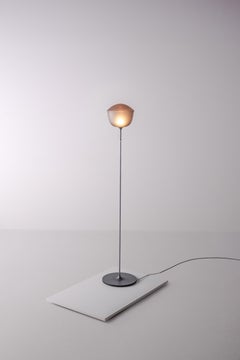 Zeitgenössische Stehleuchte 'Contour' 225, Schiefer von AND