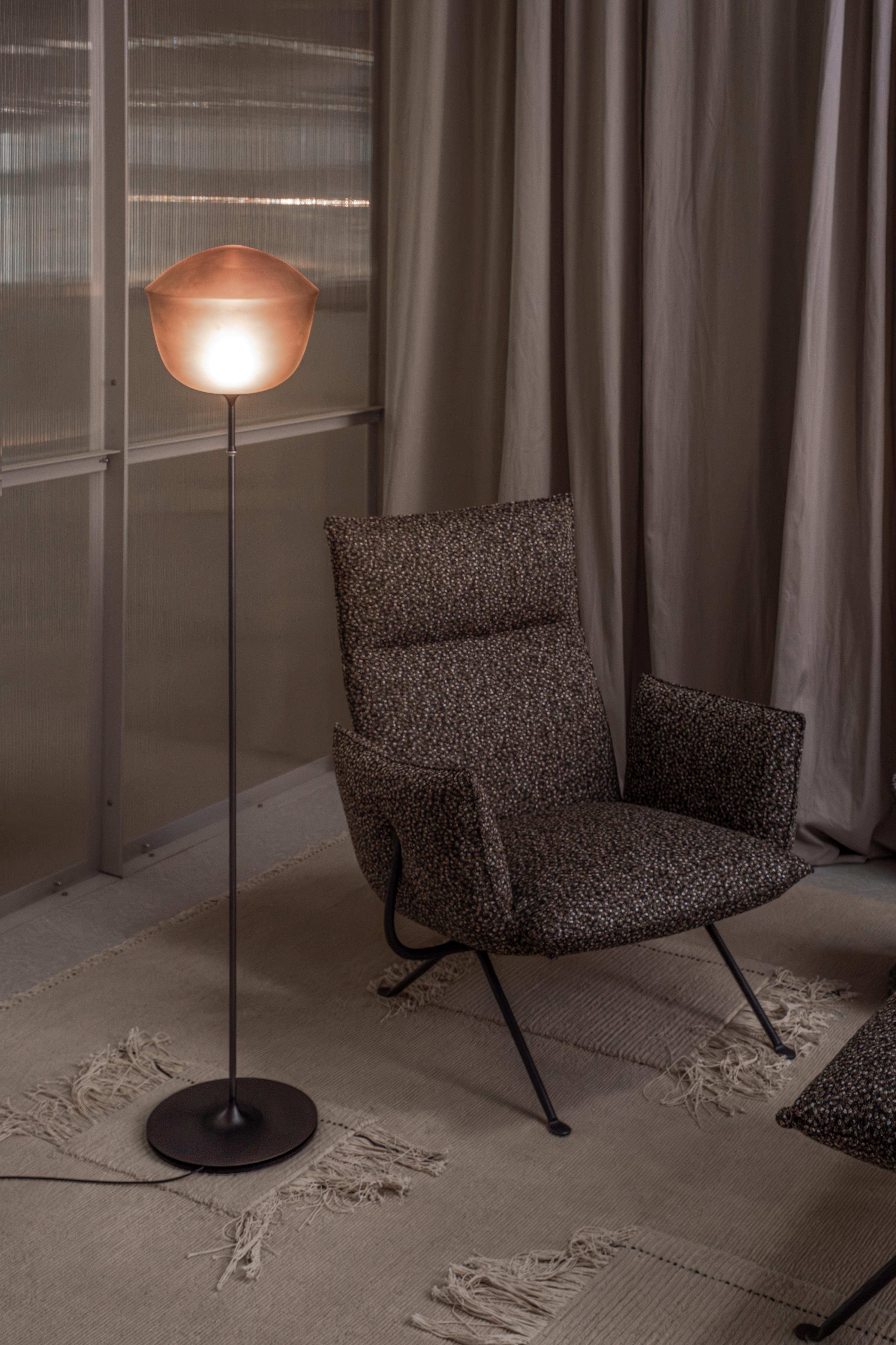 Lámpara de pie contemporánea 'Contour' 225, Pizarra by AND Siglo XXI y contemporáneo en venta