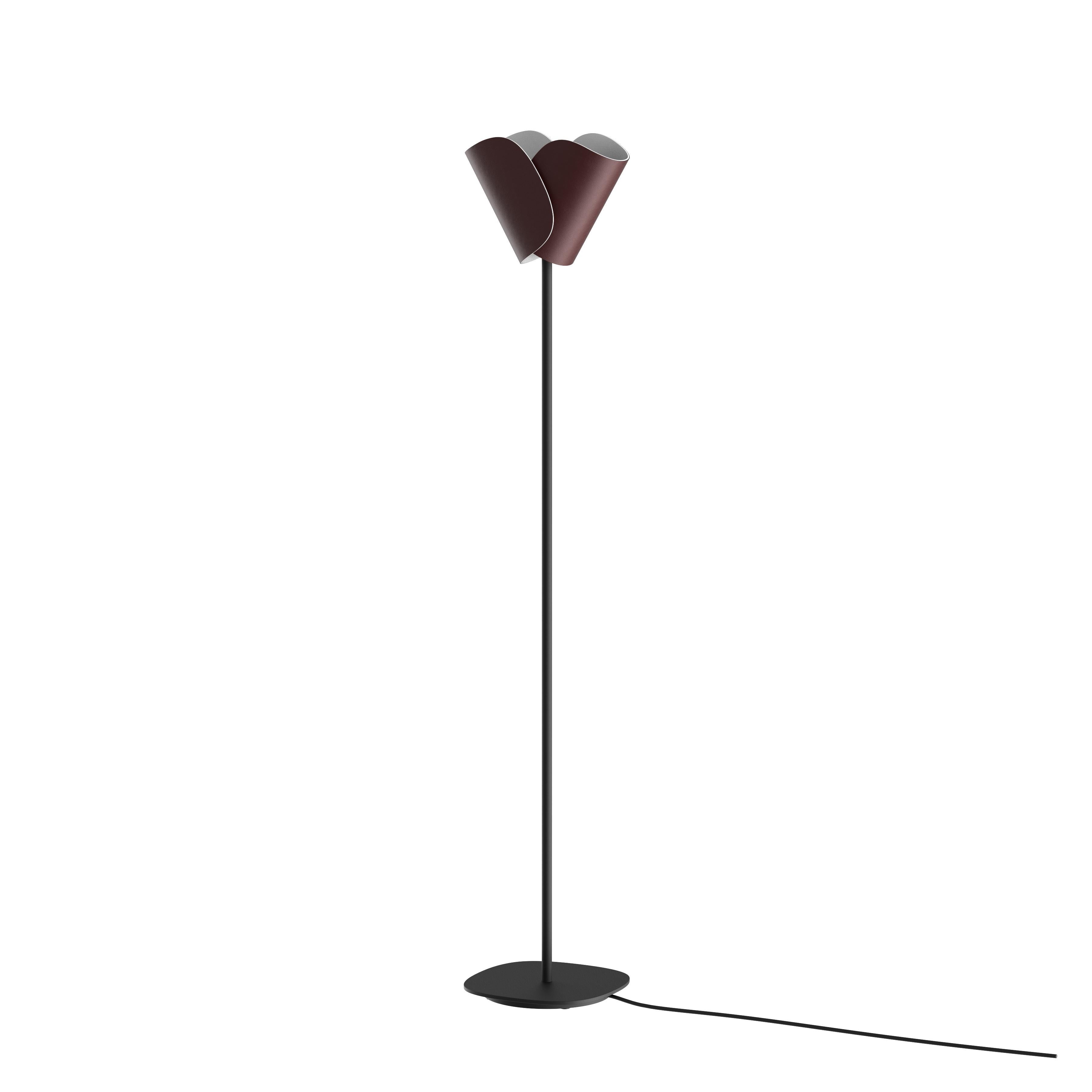Lampadaire contemporain 'Flip' par Sebastian Herkner X AGO, Greene & Greene en vente 4