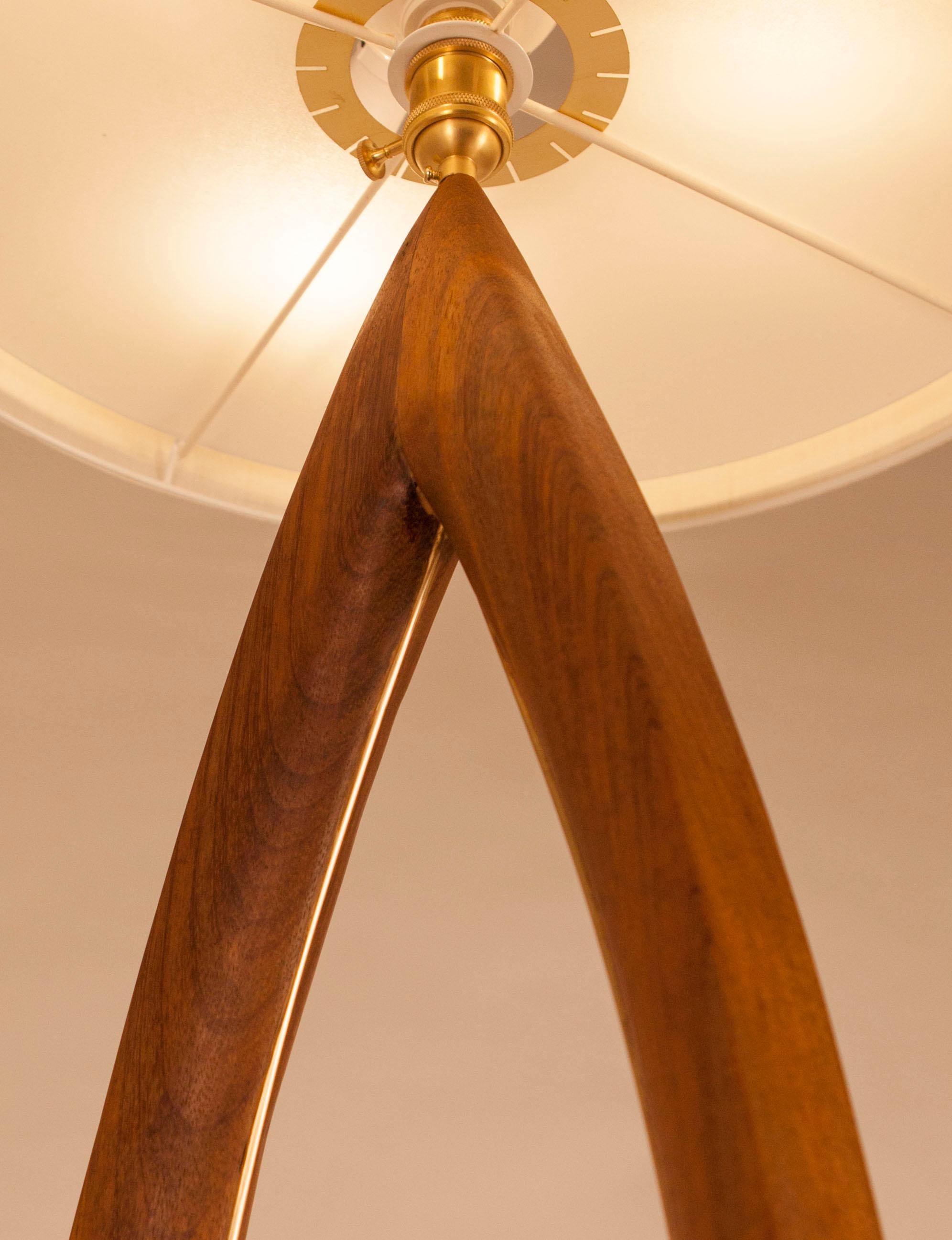 Contemporary Floor Lamp 