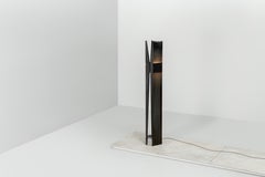 Lámpara de pie contemporánea 'Vector' de A-N-D, acero negro