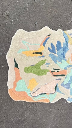 Contemporary Floral Abstract Rug in Pastel Tones – Wool Acrylic Blend