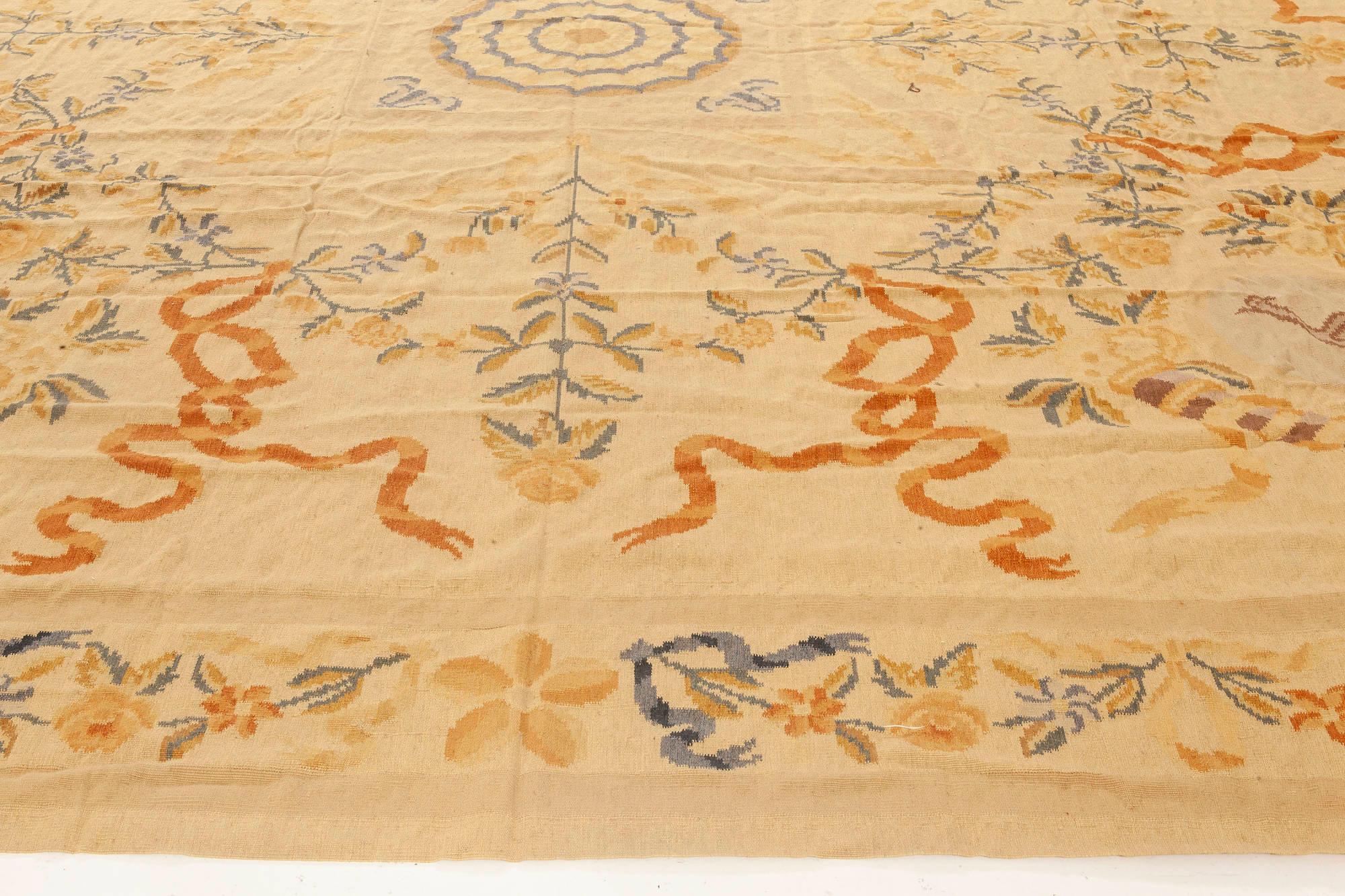 Contemporary Floral Bessarabian Design Handmade Wool Rug by Doris Leslie Blau For Sale 1