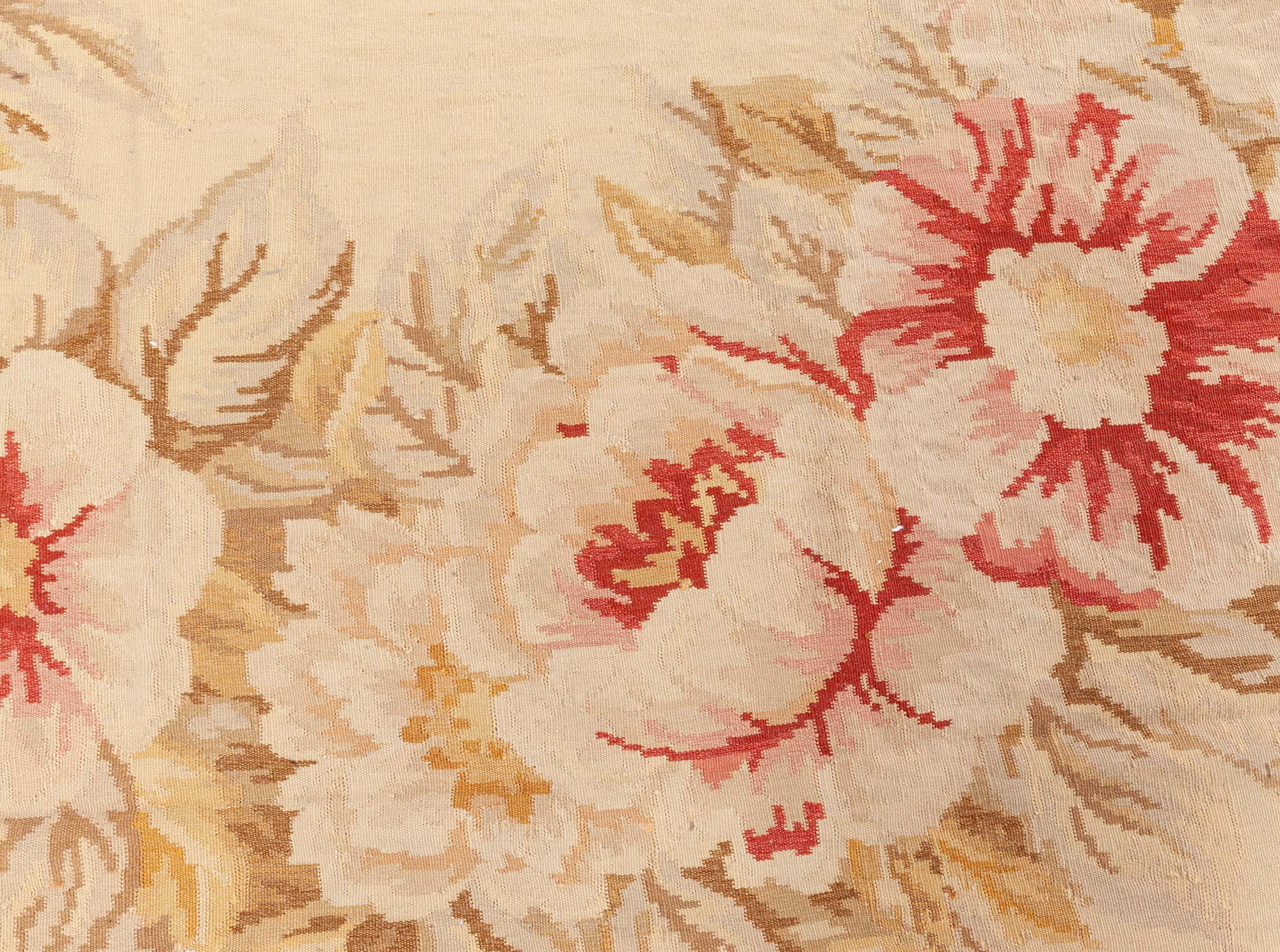 Contemporary Floral Bessarabian Style Handmade Wool Rug by Doris Leslie Blau For Sale 1