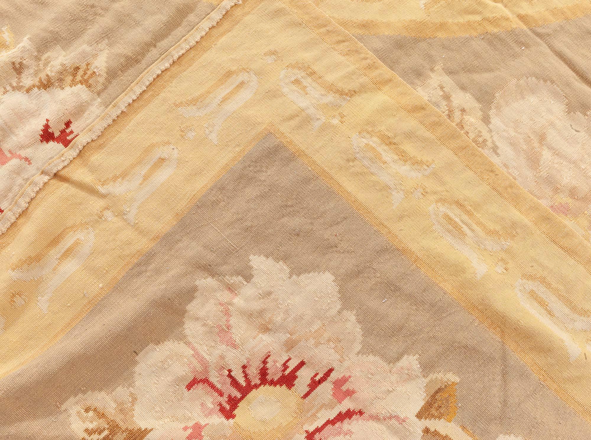 Contemporary Floral Bessarabian Style Handmade Wool Rug by Doris Leslie Blau For Sale 4