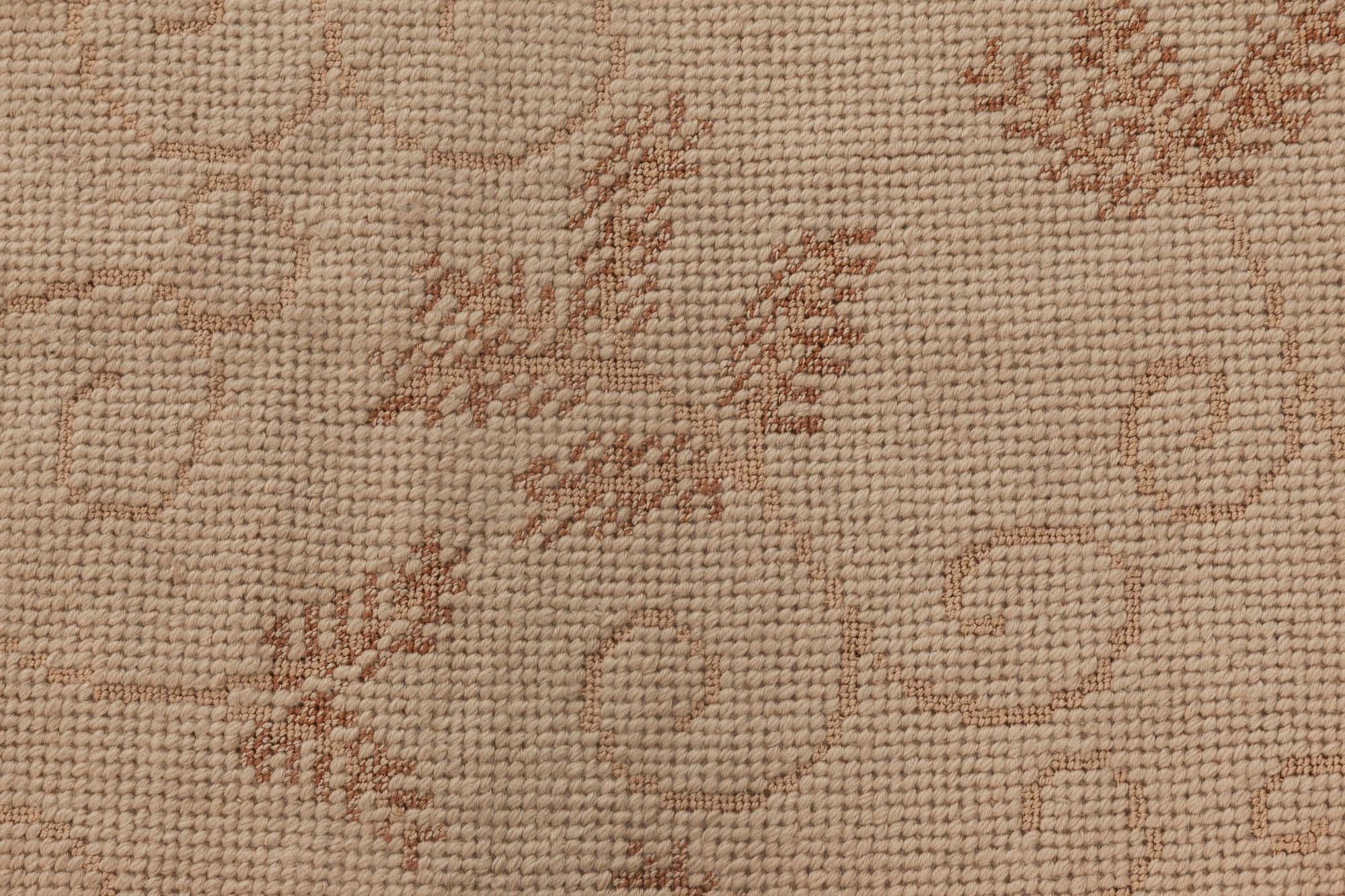 Moderno Tappeto con design floreale contemporaneo a punto croce di Eric Cohler di Doris Leslie Blau in vendita