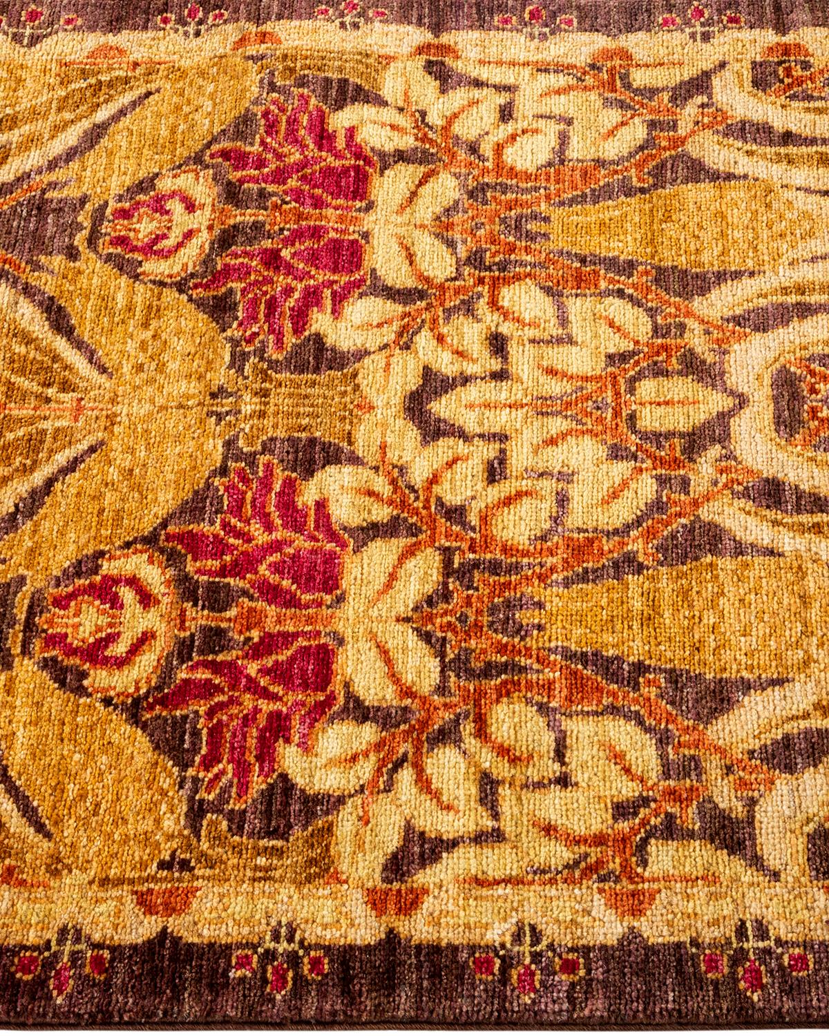 Contemporary Floral Hand Knotted Wool Beige Runner In New Condition For Sale In Norwalk, CT