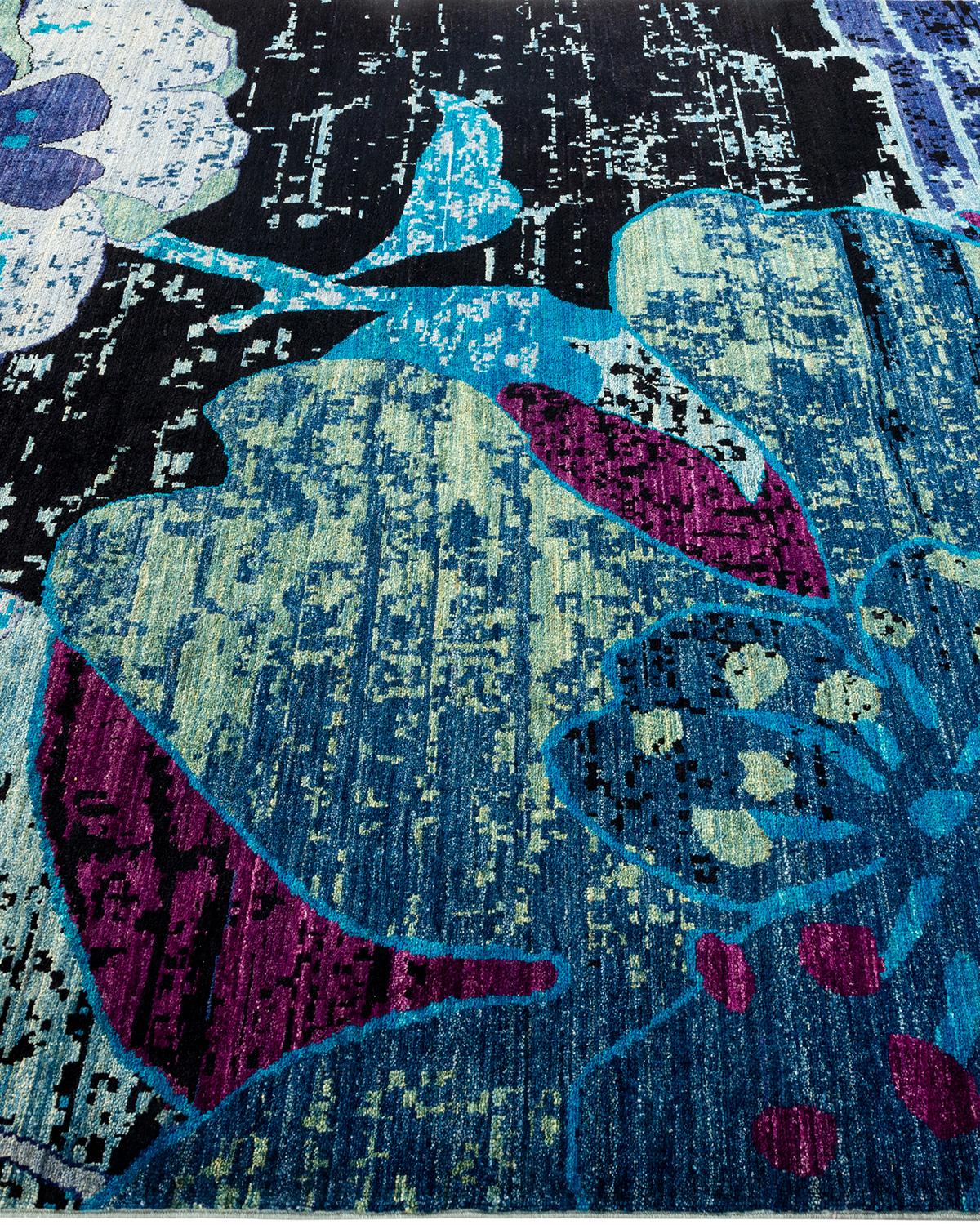 Contemporary Floral Hand Knotted Wool Blue Area Rug In New Condition For Sale In Norwalk, CT