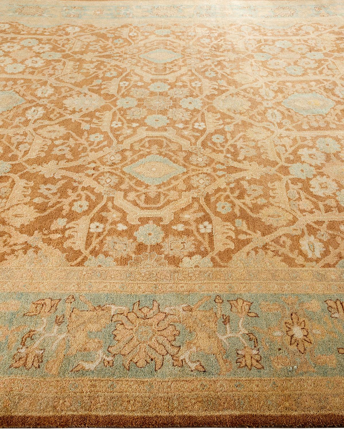 Contemporary Floral Hand Knotted Wool Brown Area Rug In New Condition For Sale In Norwalk, CT