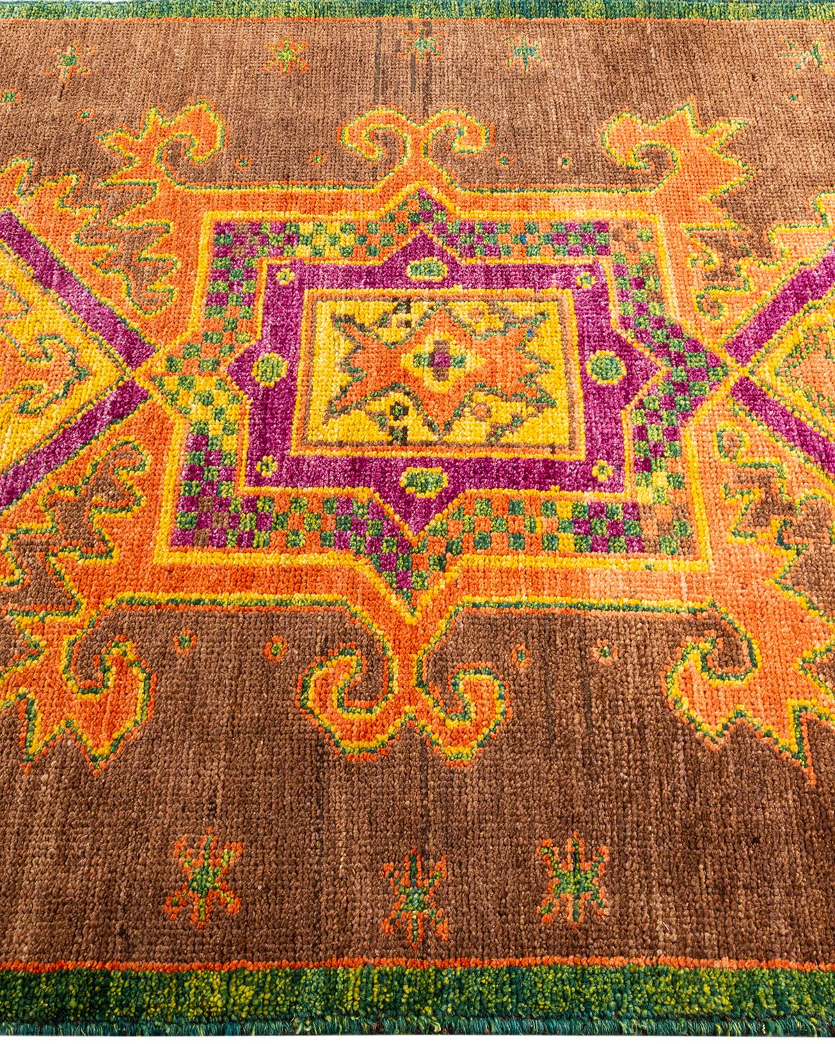 Tapis de sol Contemporary Floral en laine nouée à la main Brown Neuf - En vente à Norwalk, CT