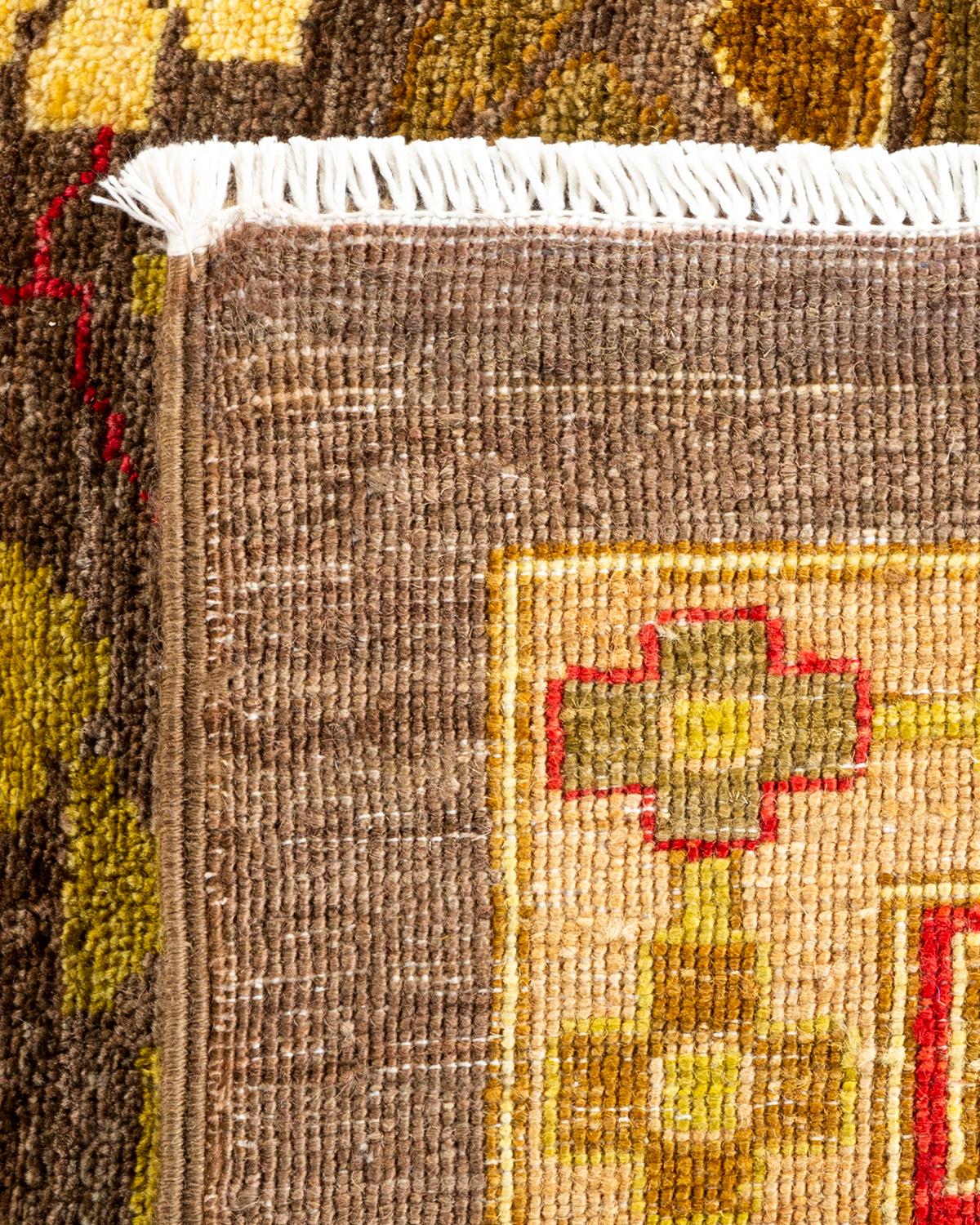 XXIe siècle et contemporain Tapis de sol Contemporary Floral en laine nouée à la main Brown en vente