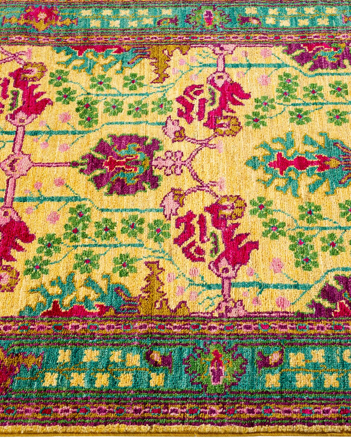 Contemporary Floral Hand Knotted Wool Yellow Runner In New Condition For Sale In Norwalk, CT