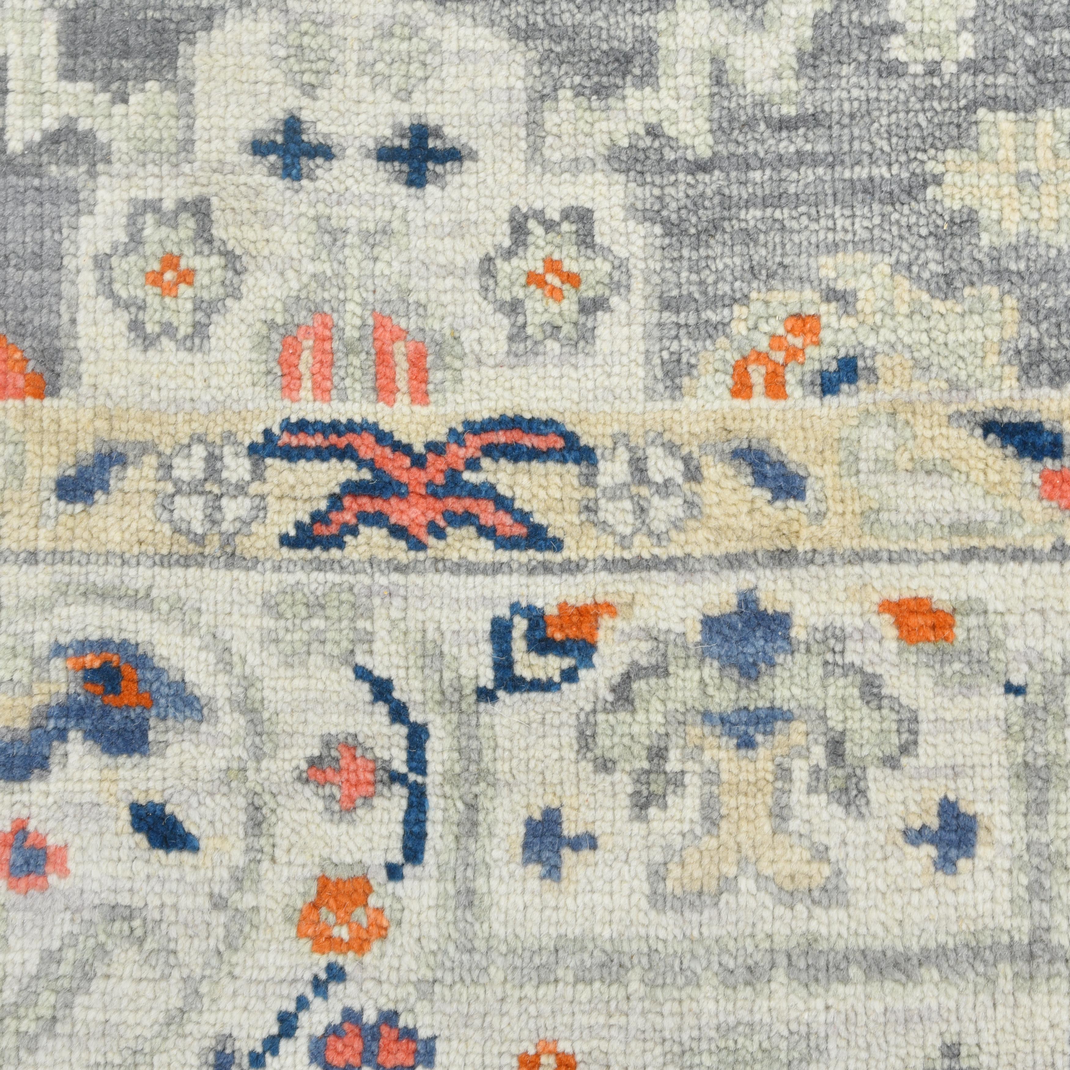Indian Contemporary Floral Hand Made Light Gray Area Rug 5' 0