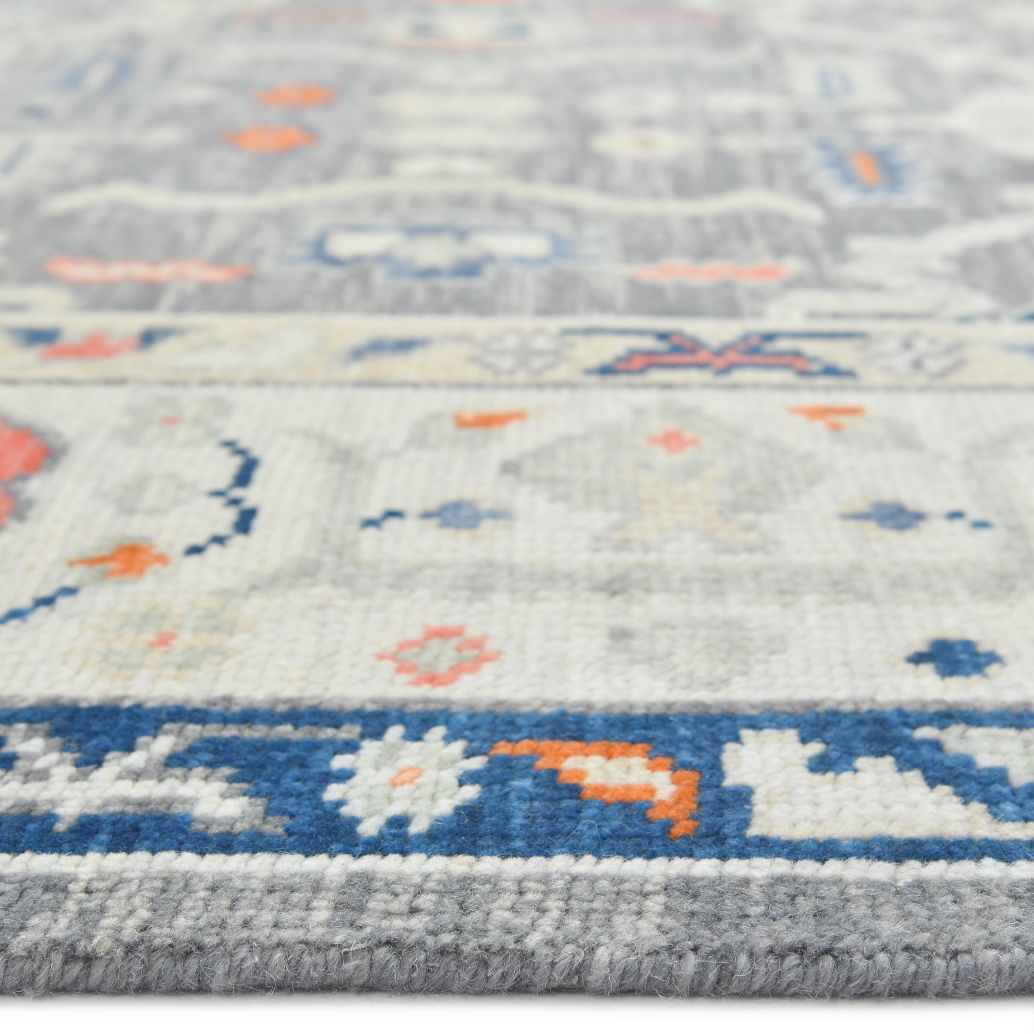 Contemporary Floral Hand Made Light Gray Area Rug 5' 0