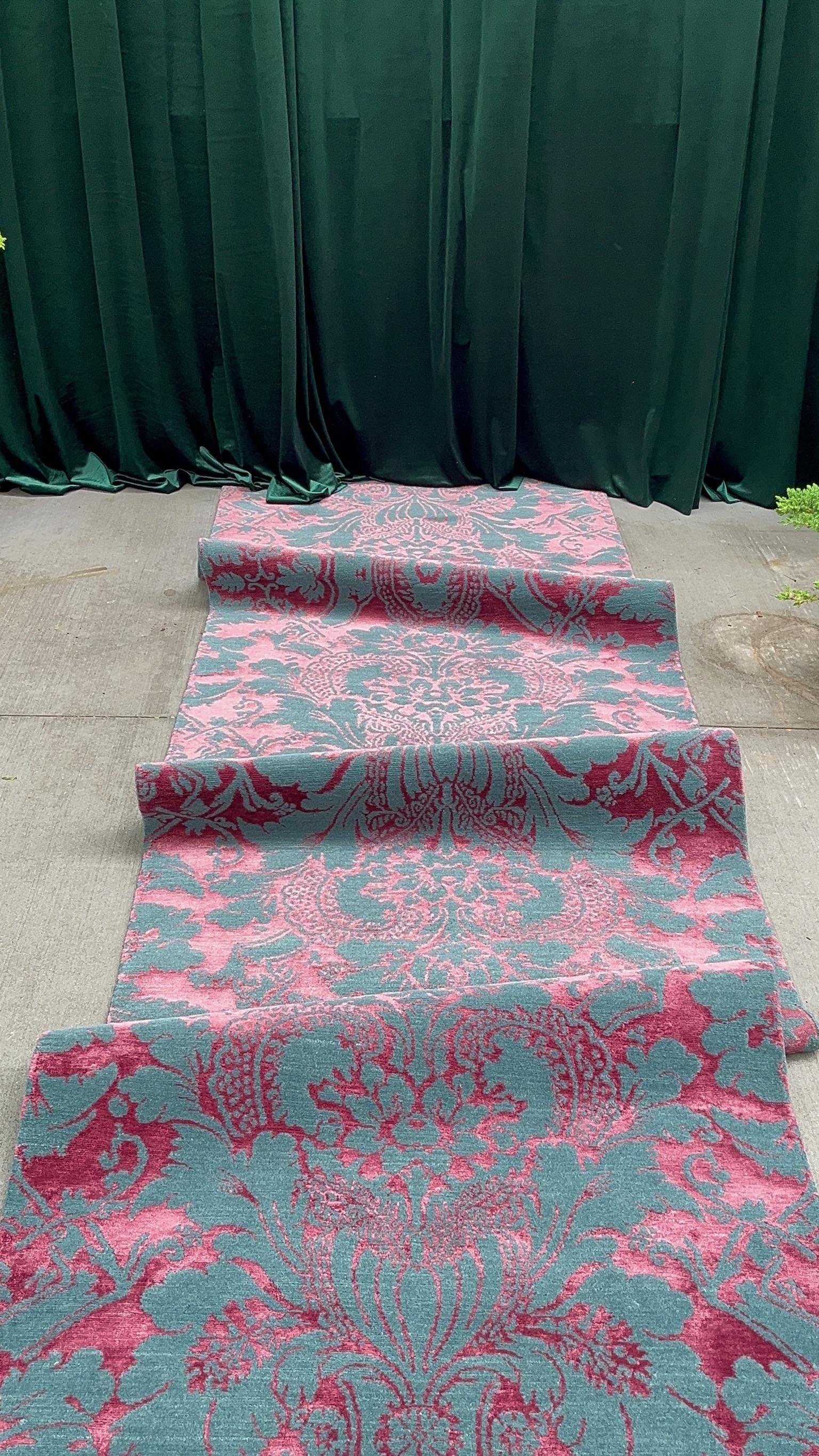 Contemporary Floral Silk and Wool Runner Rug Penelope Aurora by Joseph Carini For Sale 5