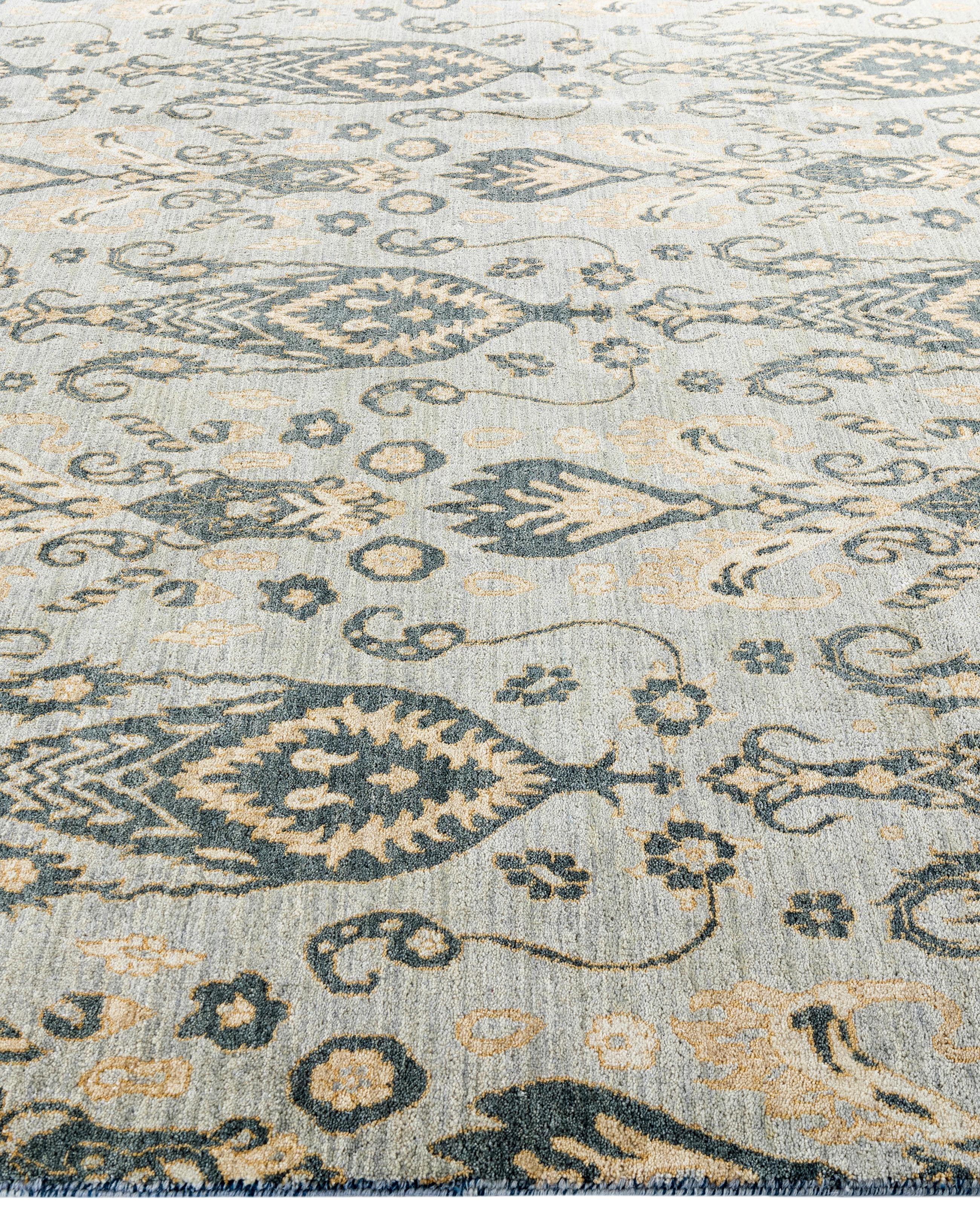 Hand-Knotted Contemporary Floral Wool Hand Knotted Gray Area Rug 8' 1
