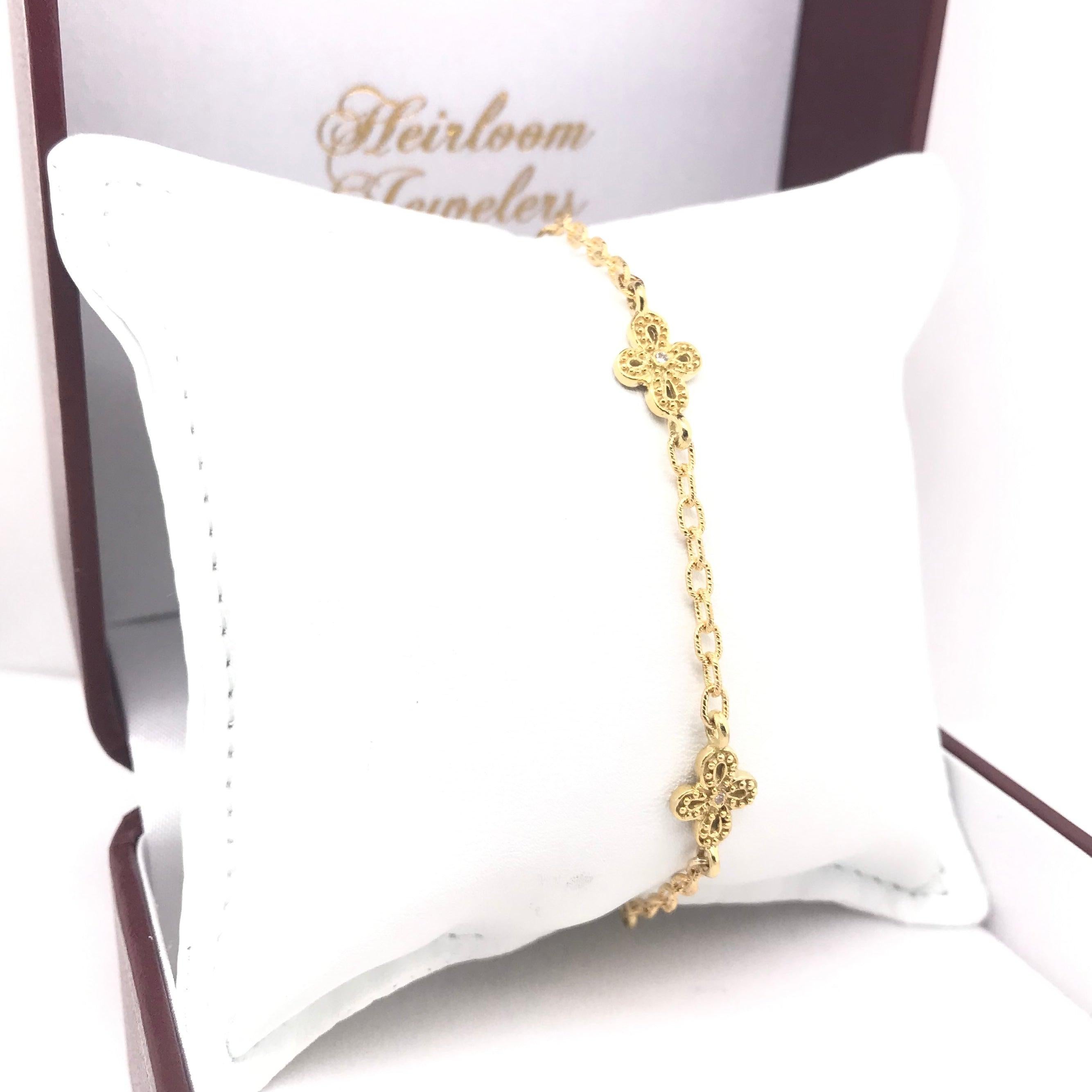 Women's Contemporary Flower Charm Bracelet For Sale