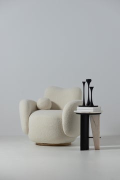 Tavolino Foice Contemporary, Marmo Calacatta, Fatto a mano in Portogallo da Greenapple