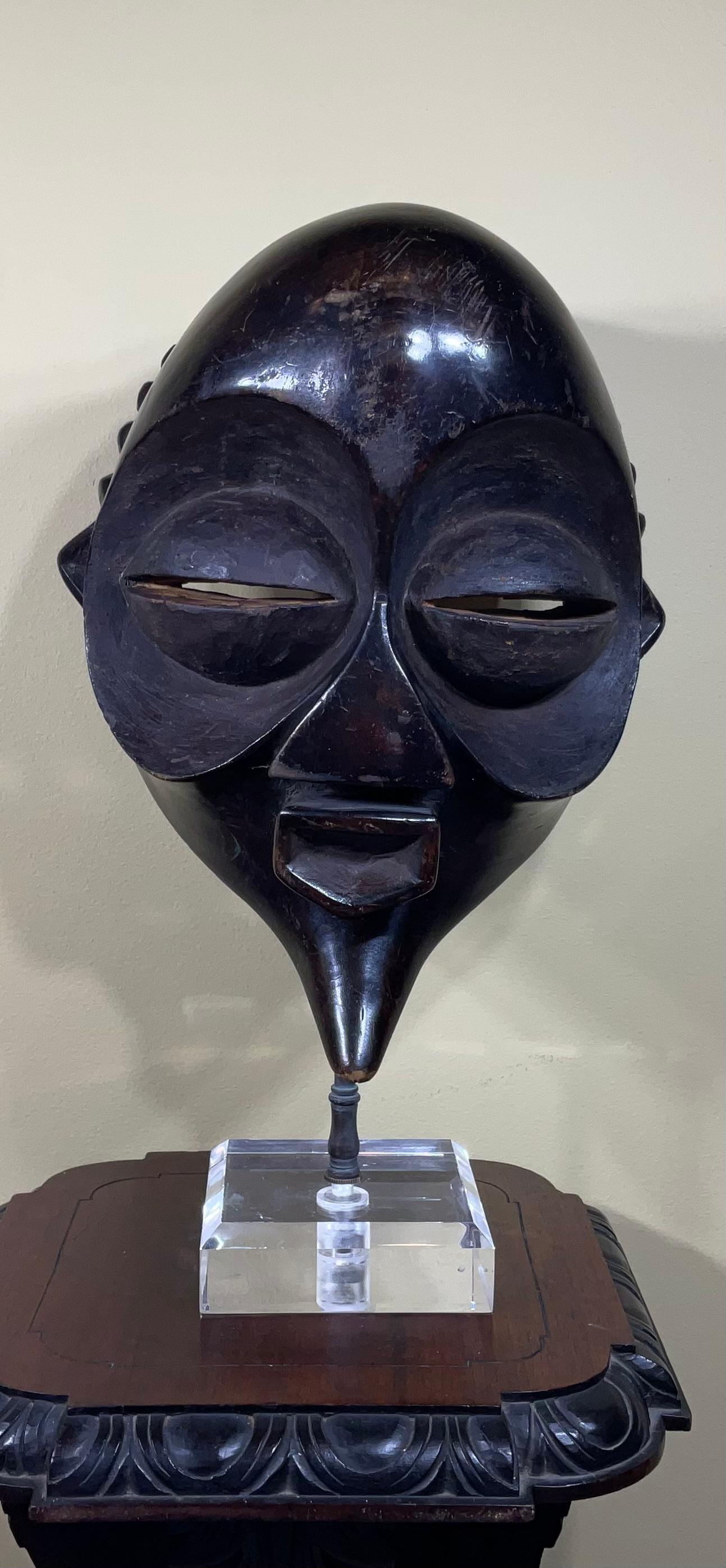 Contemporary Folk Art Style Wood Mask For Sale 2