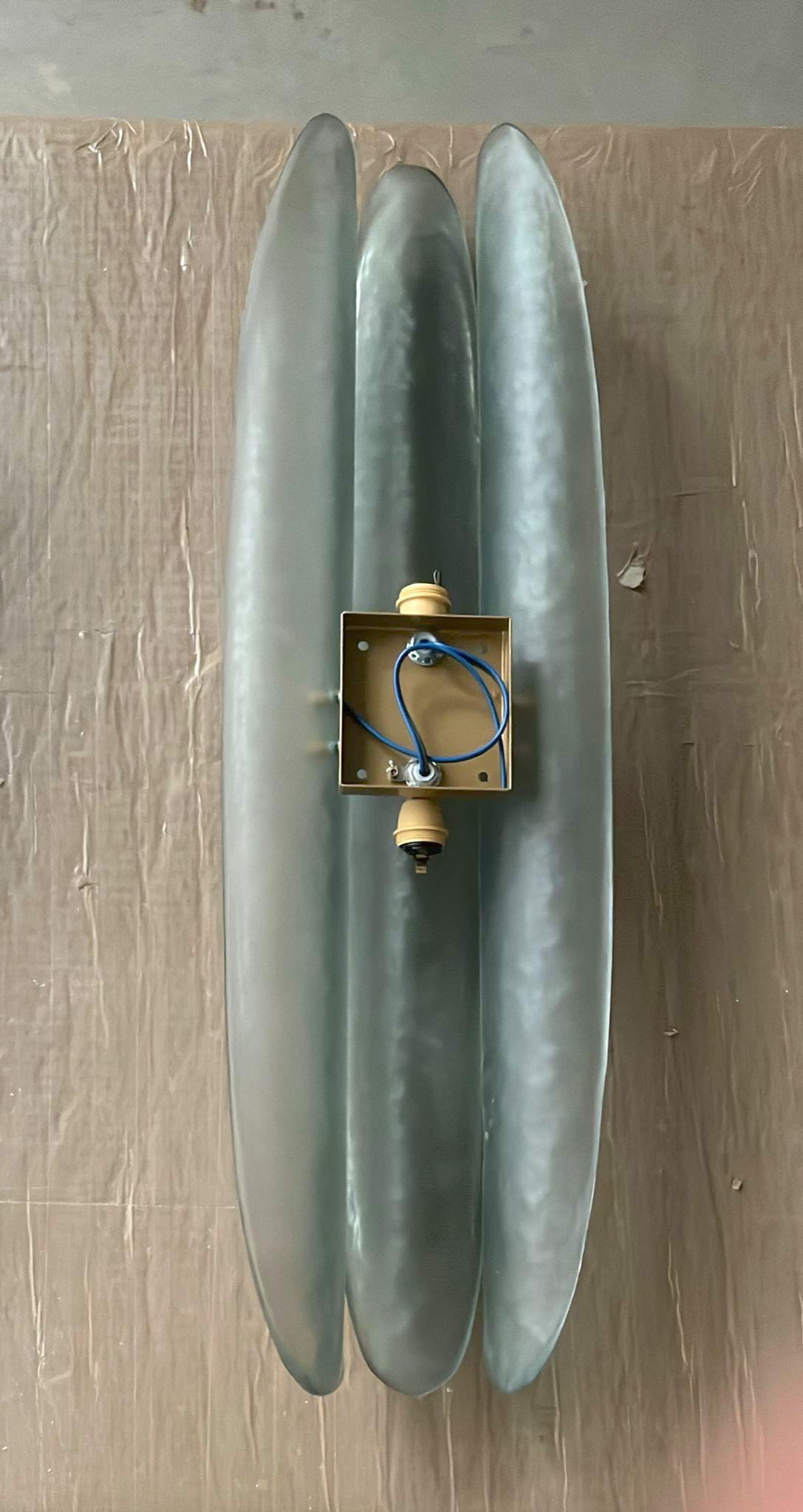 Contemporary Fontana Arte Style Aqua Green Blue Murano Glass Flame Wall Light For Sale 12