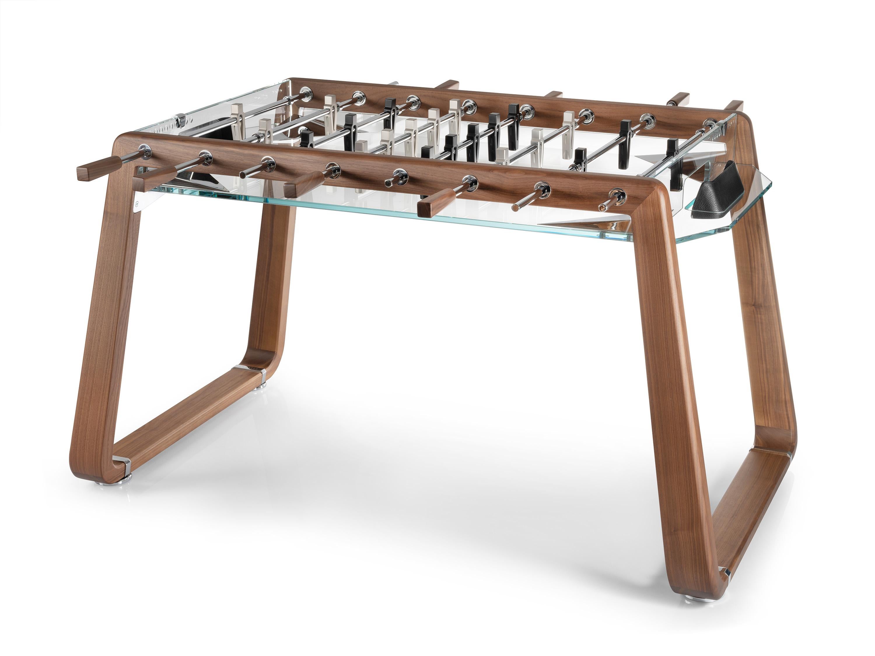 The Derby Wood is a visionary football table that pushes the boundaries of luxury design within the game table industry. Ambitiously reinterpreting the classics, this piece demonstrates the sophistication and ingenuity of Italian design and