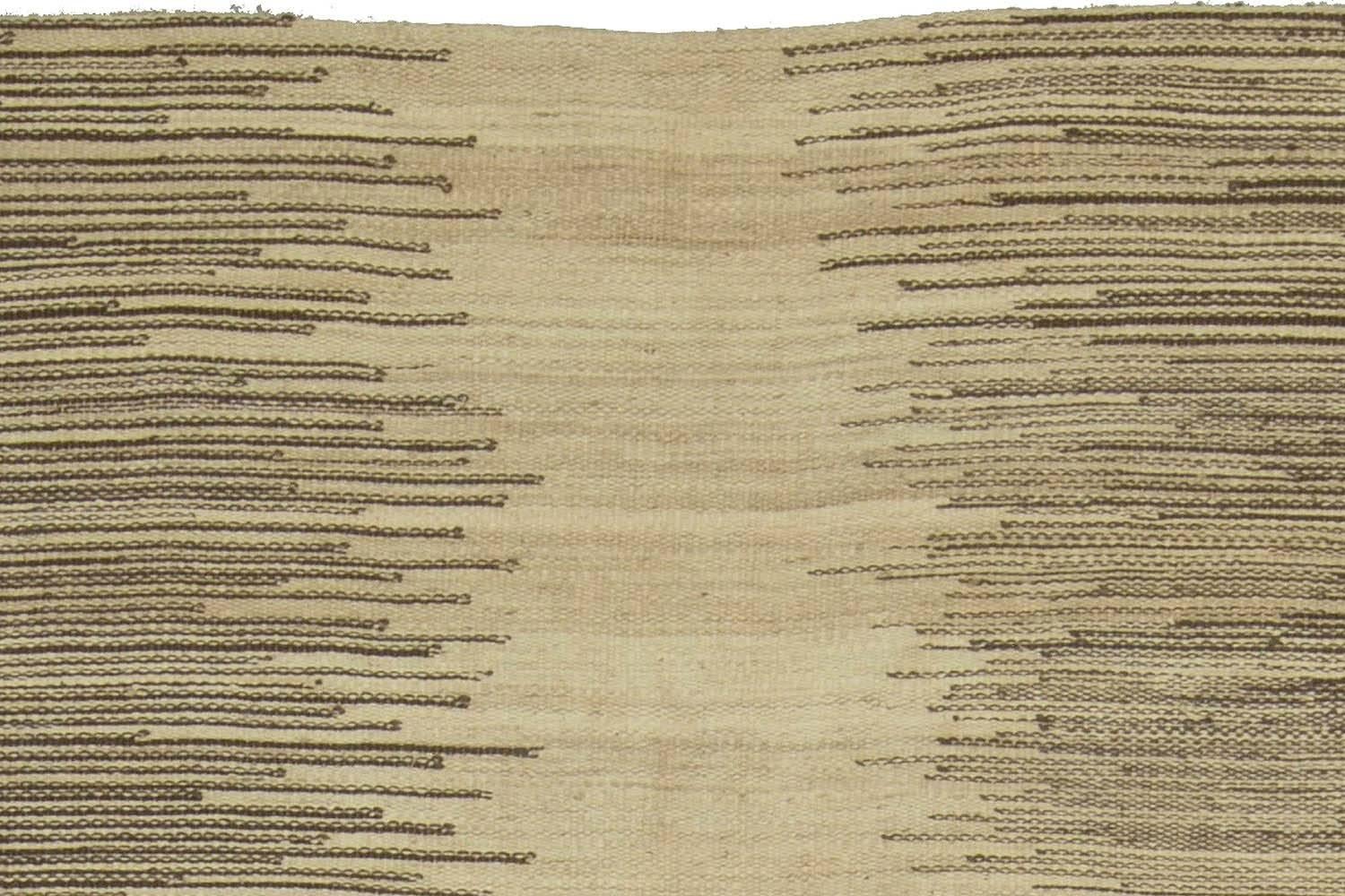 Zeitgenössischer handgefertigter Forel-Teppich aus Wolle in Braun und Beige von Doris Leslie Blau im Zustand „Neu“ im Angebot in New York, NY