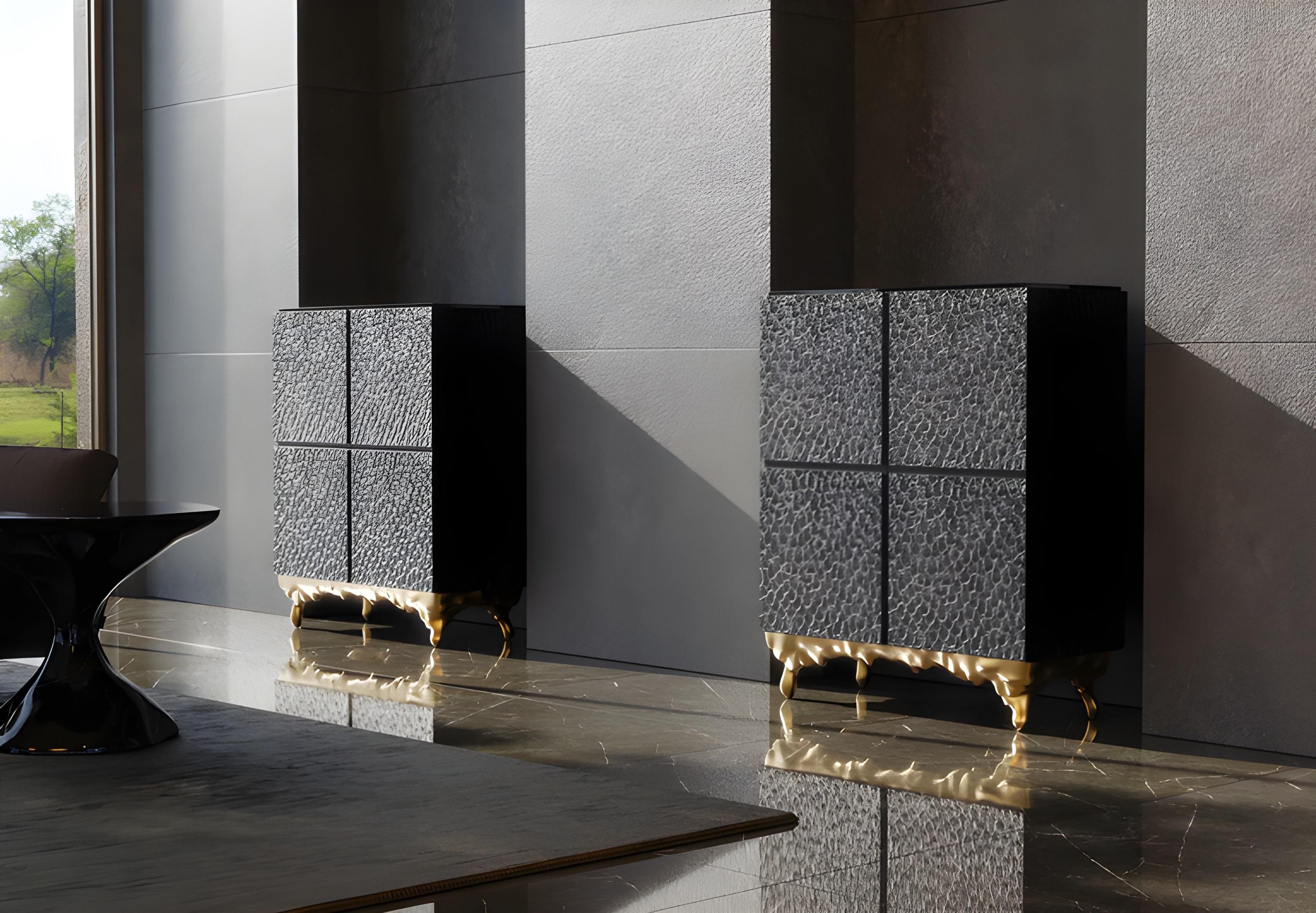 Contemporary Four-Door Cabinet with Textured Black and Gold Leaf Finish In New Condition For Sale In NEW YORK, NY