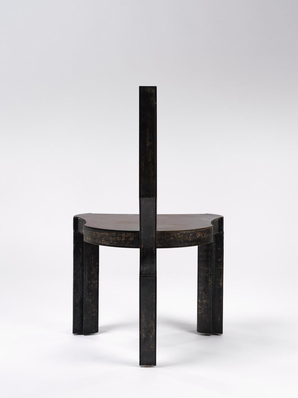 Sedia Fragment II contemporanea con pelle borgogna patinata di Jumandie Seys in vendita 5