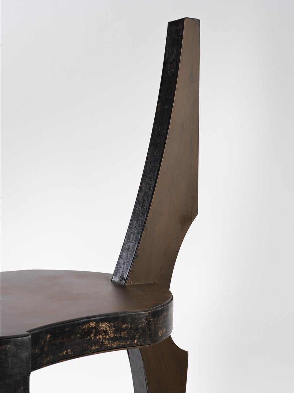 Sedia Fragment II contemporanea con pelle borgogna patinata di Jumandie Seys in vendita 8