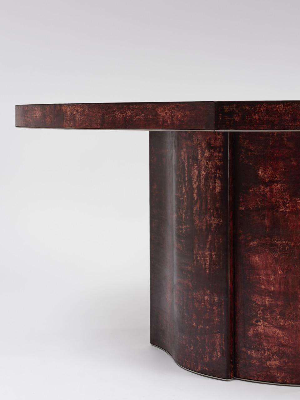 Mesa de comedor contemporánea Fragment Piel patinada burdeos en venta 3