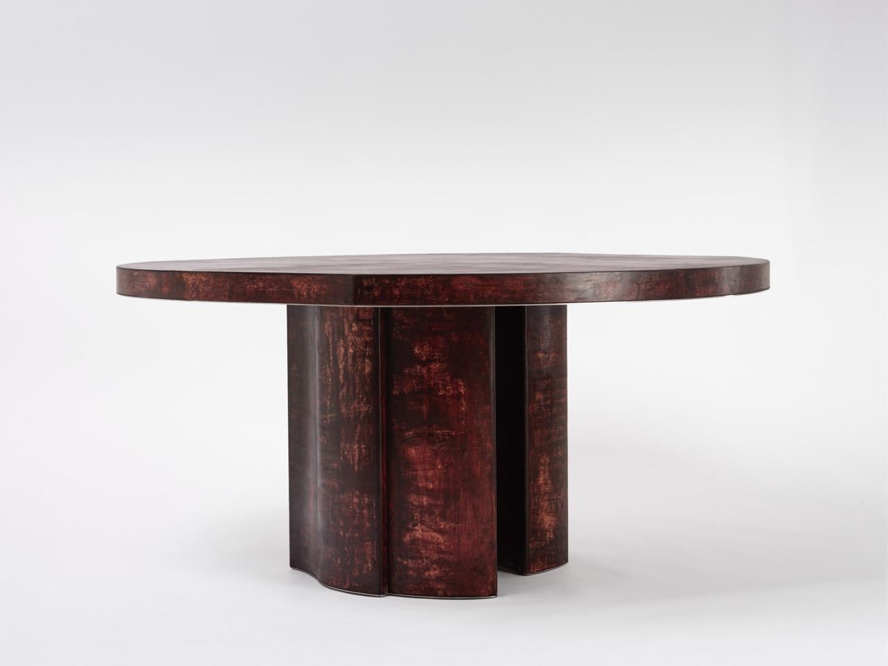 Mesa de comedor contemporánea Fragment Piel patinada burdeos en venta 2