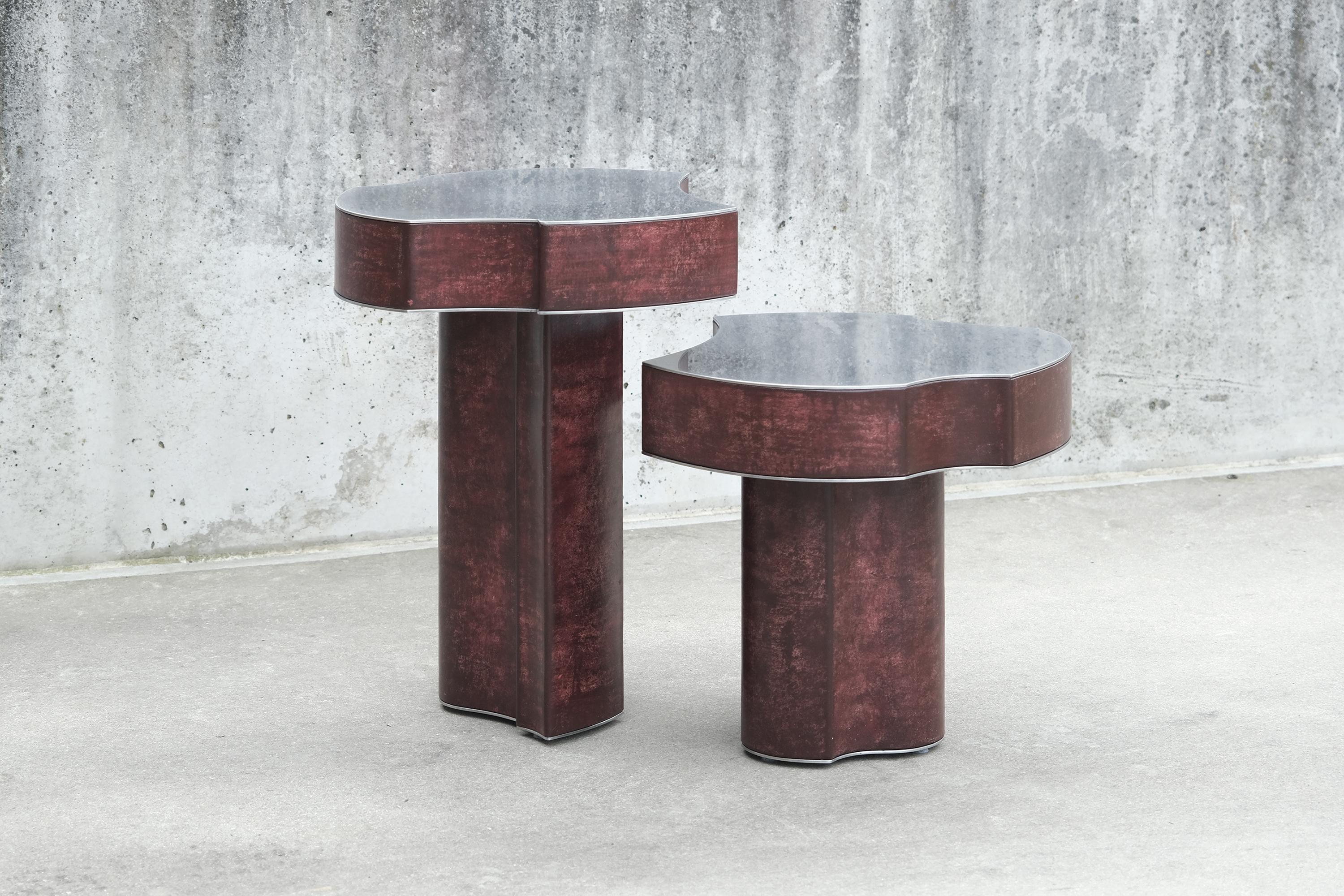 Table d'appoint Contemporary Fragment combo cuir patiné bourgogne en vente 3