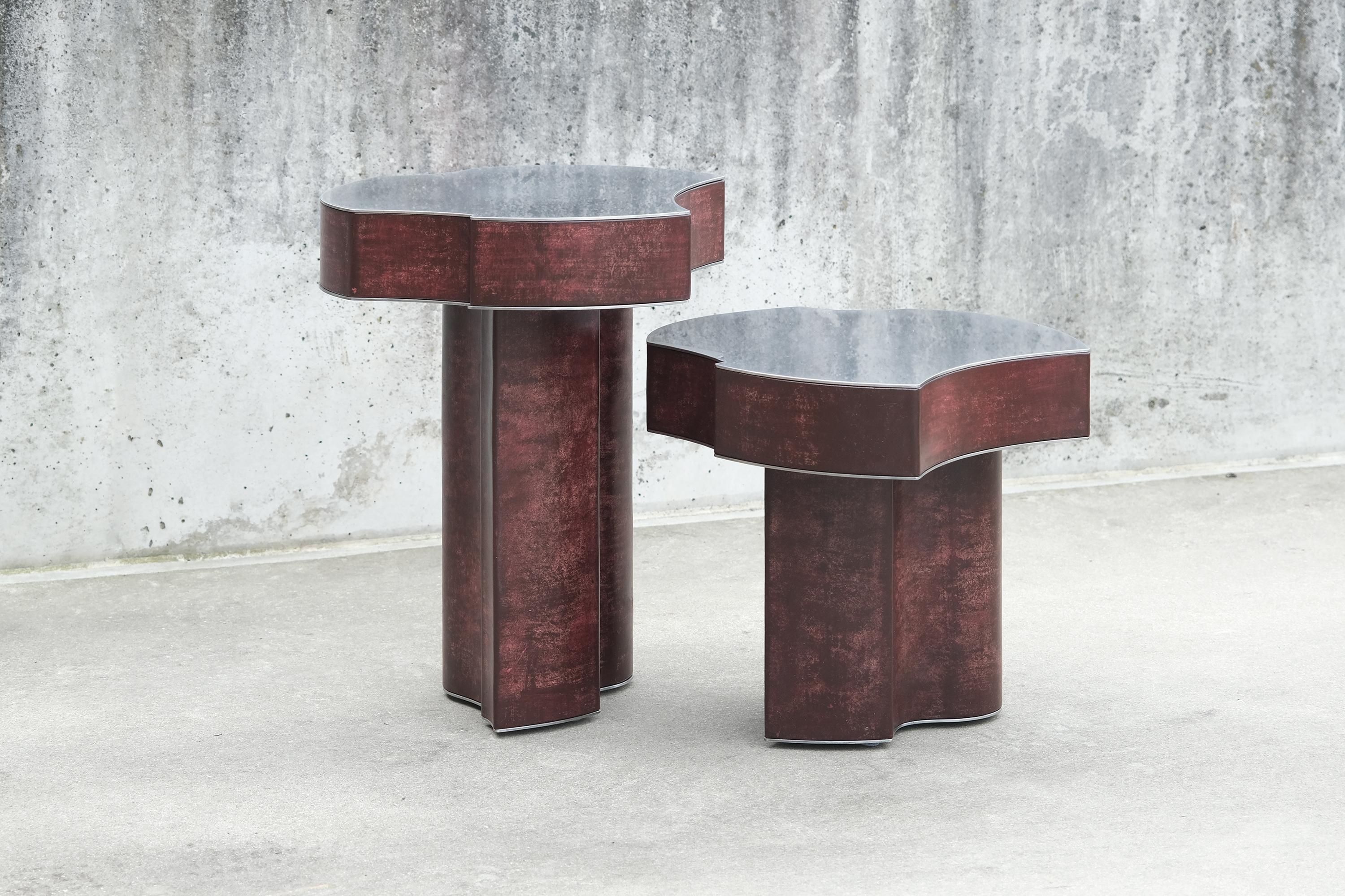 Table d'appoint Contemporary Fragment combo cuir patiné bourgogne en vente 2
