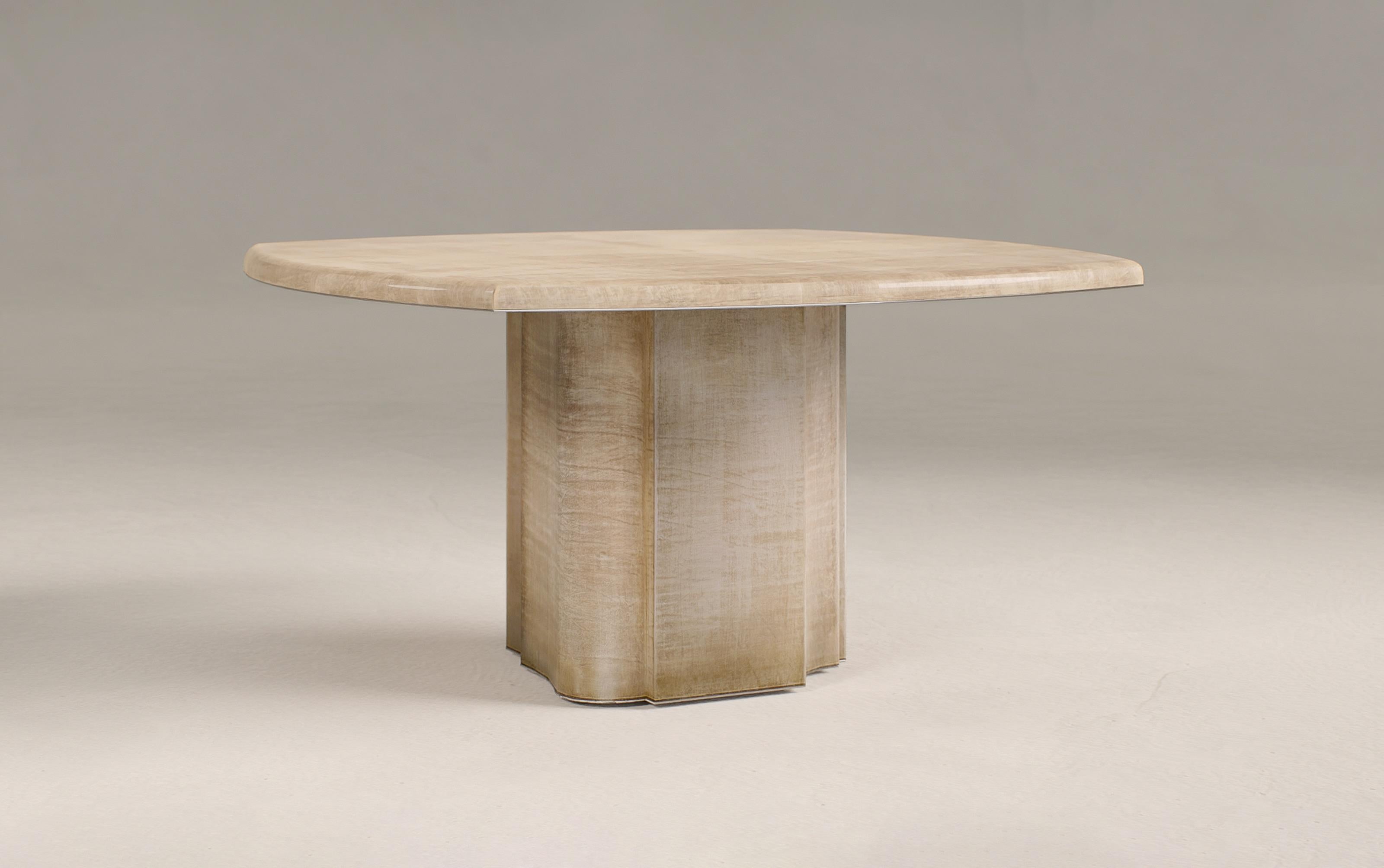 Acier inoxydable Table contemporaine Fragment en cuir patiné par Jumandie Seys en vente
