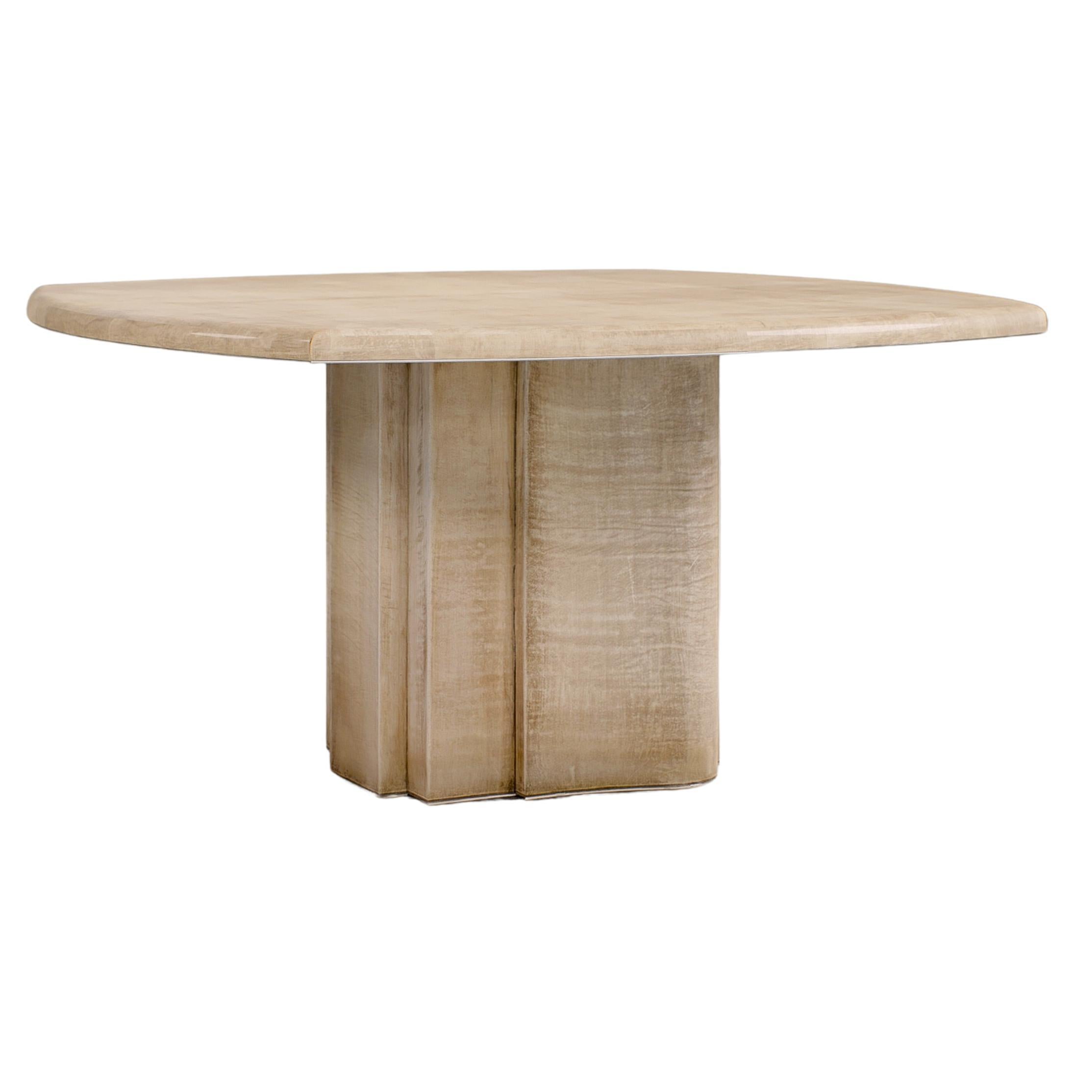 Contemporary Fragment Tisch mit patiniertem Leder von Jumandie Seys