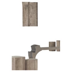 Frammento di parete contemporanea L con pelle patinata