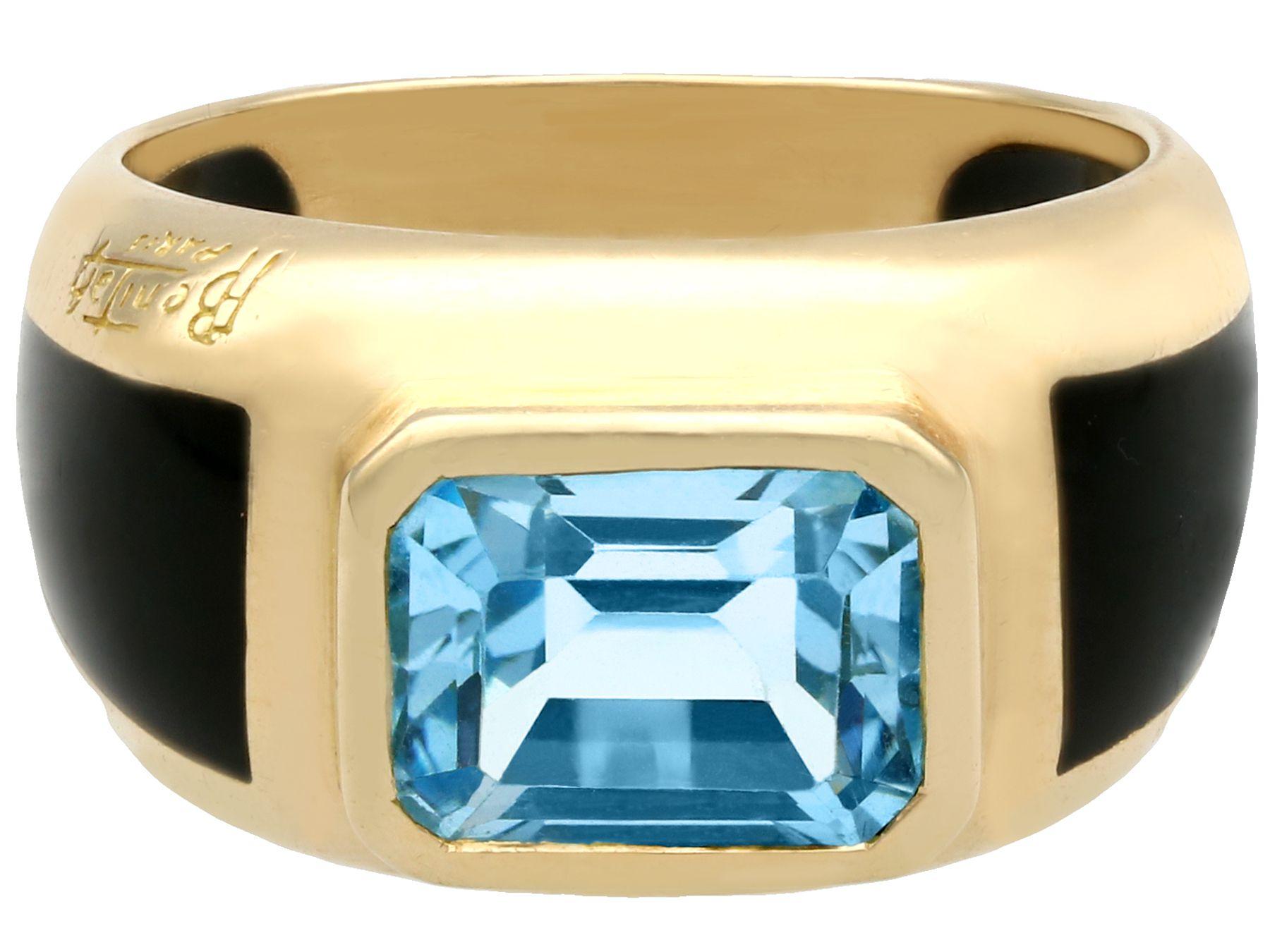 Women's or Men's French 3.11 Carat Emerald Cut Topaz and Yellow Gold Cocktail Ring For Sale