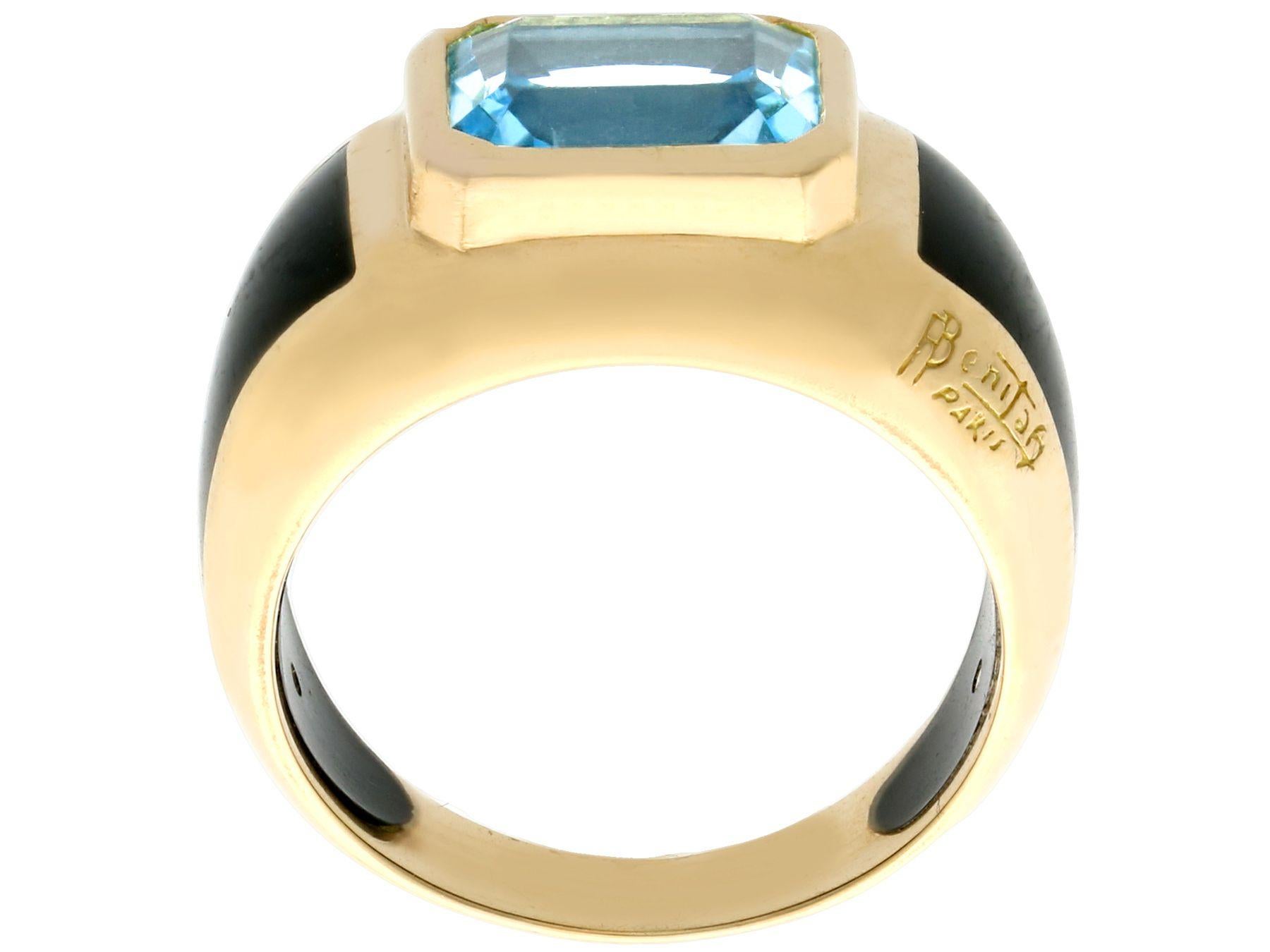 French 3.11 Carat Emerald Cut Topaz and Yellow Gold Cocktail Ring For Sale 1